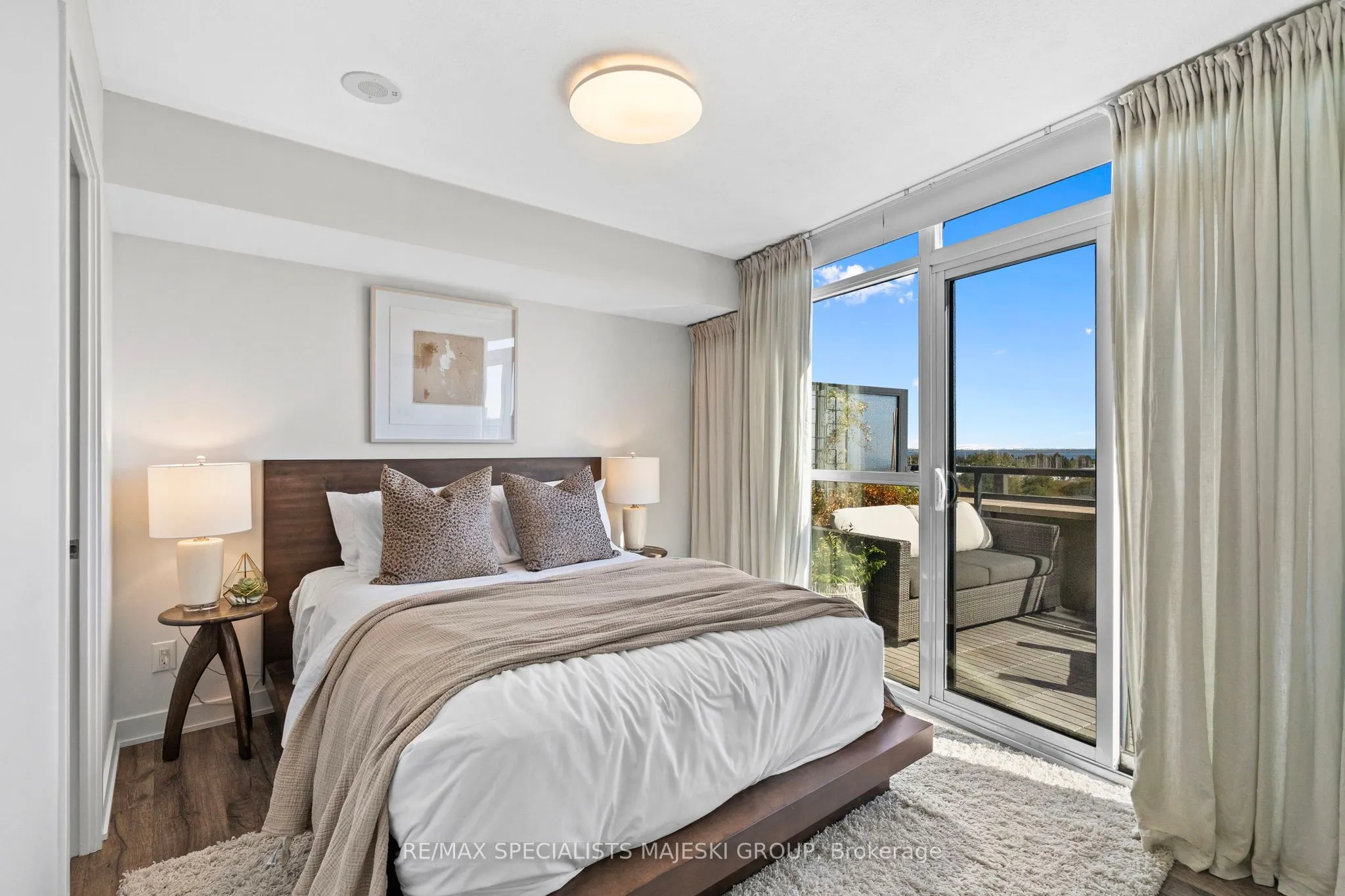 11 Superior Avenue, #706