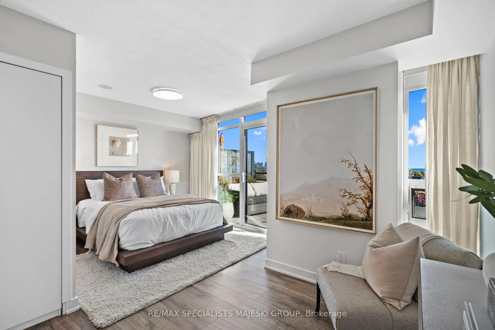 11 Superior Avenue, #706