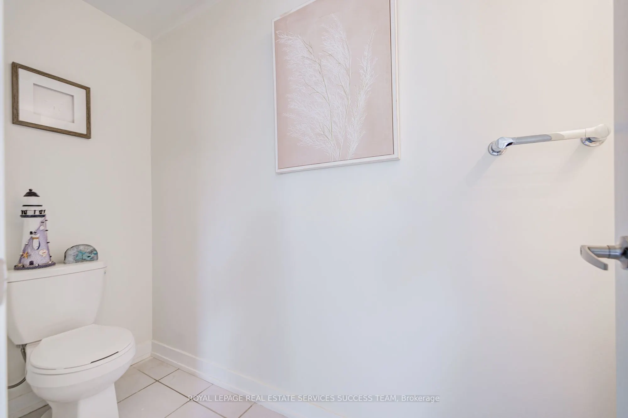 3546 Colonial Drive, ## 2