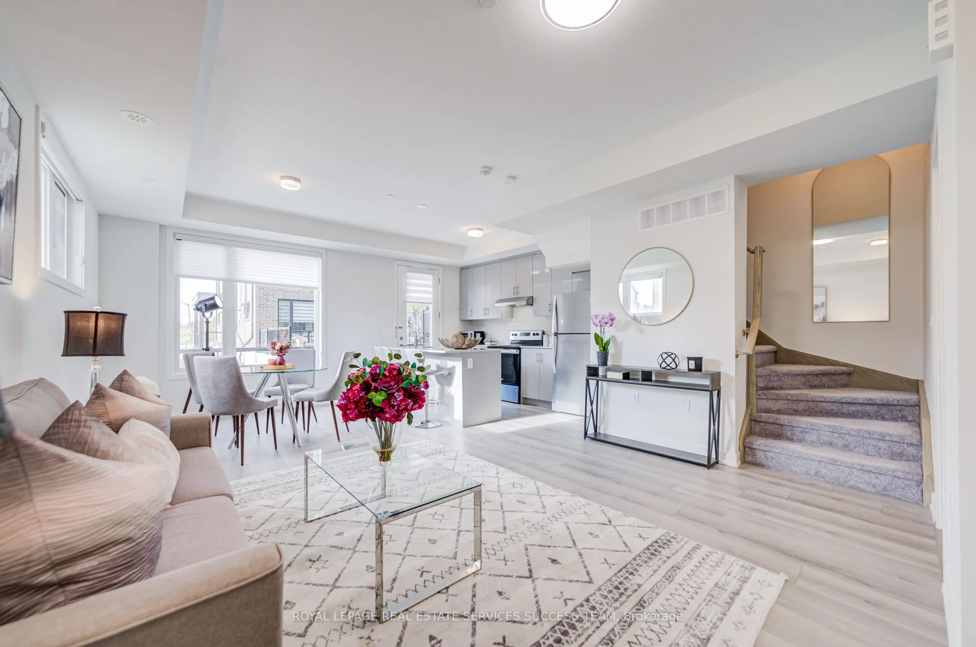 3546 Colonial Drive, ## 2