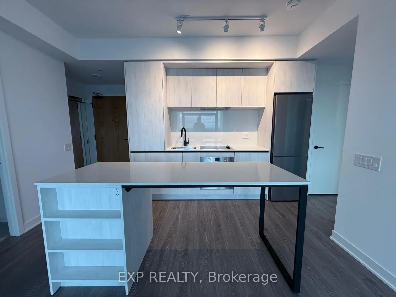 2495 Eglinton Ave W Avenue, #2209