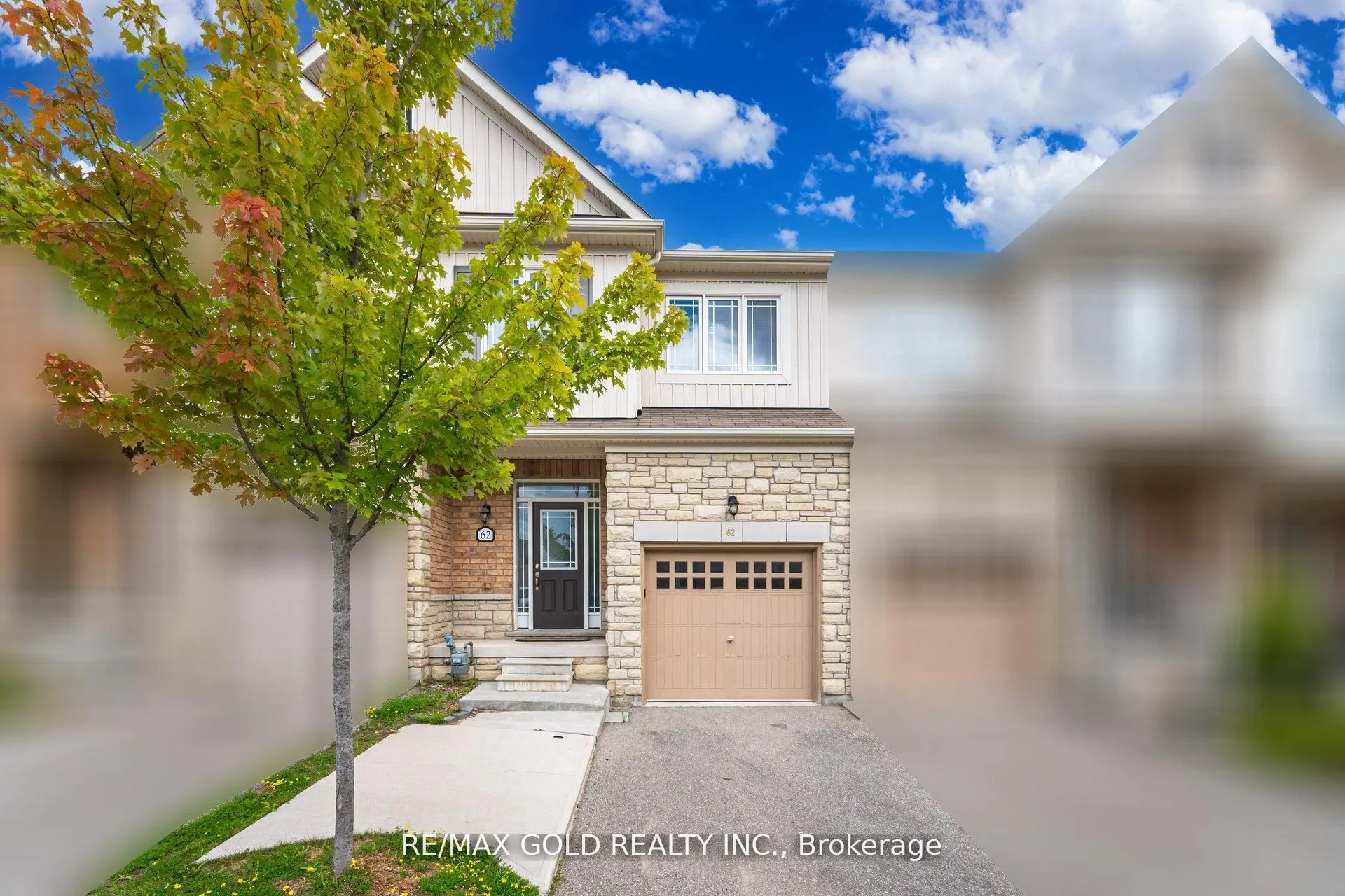 62 Valley Lane