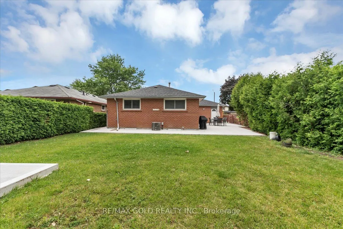 53 Dorchester Drive