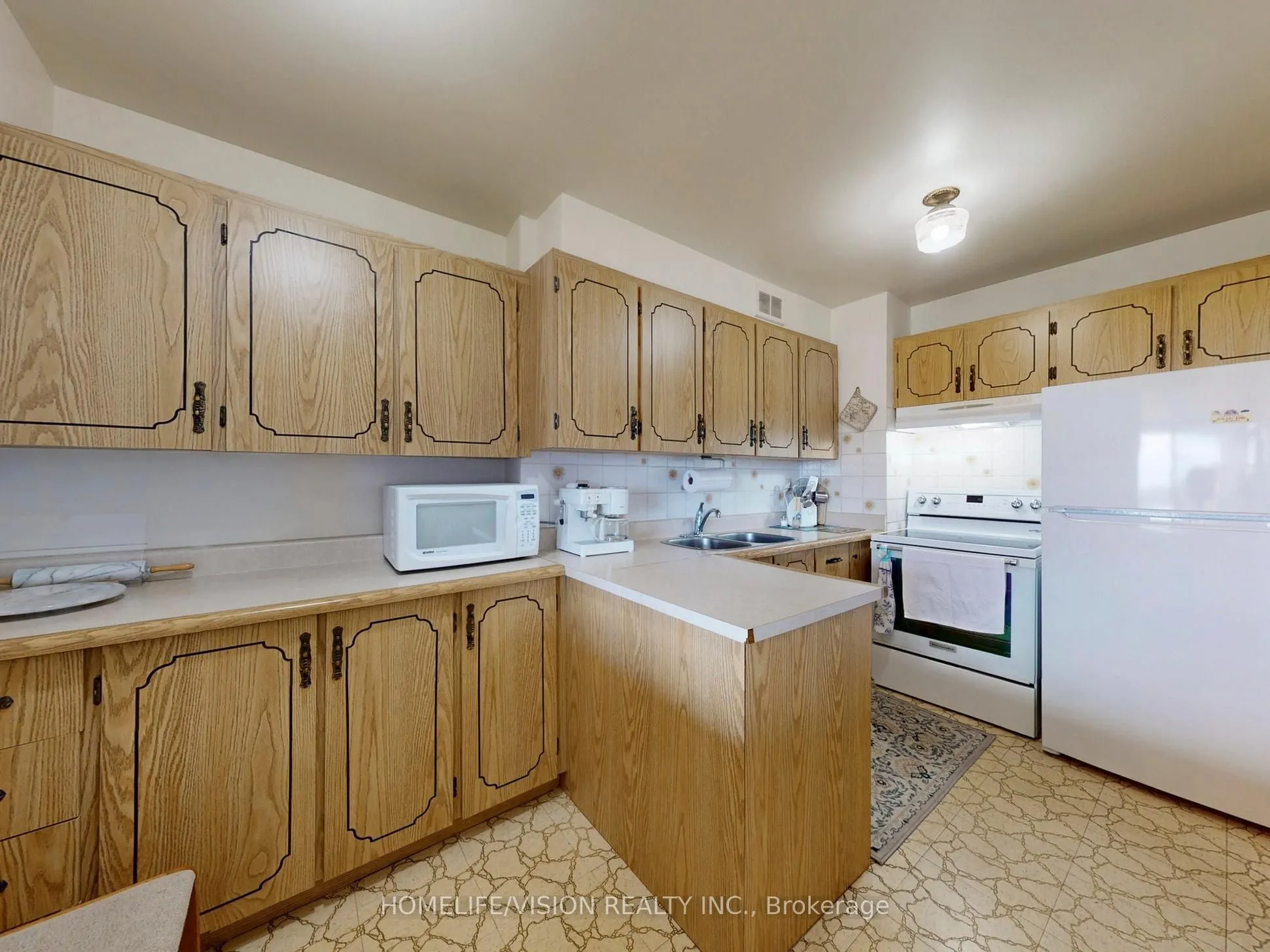 455 Sentinel Road, #1101