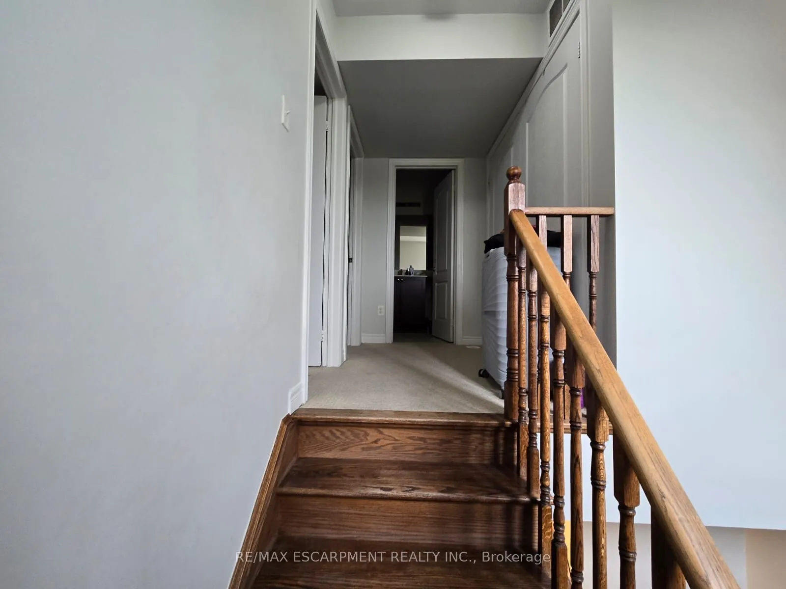 2444 POST Road, #6