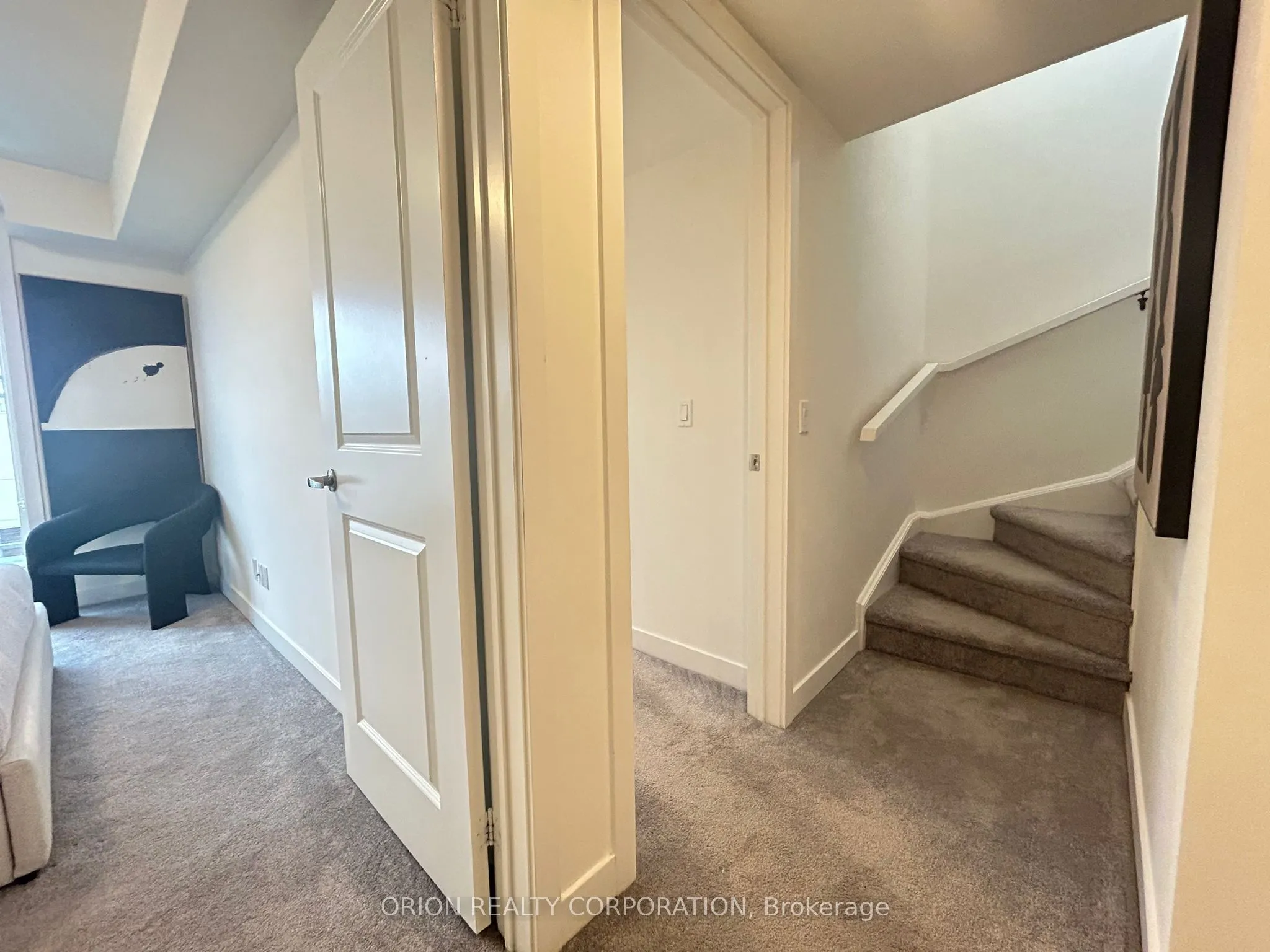 3078 Sixth Line, #336