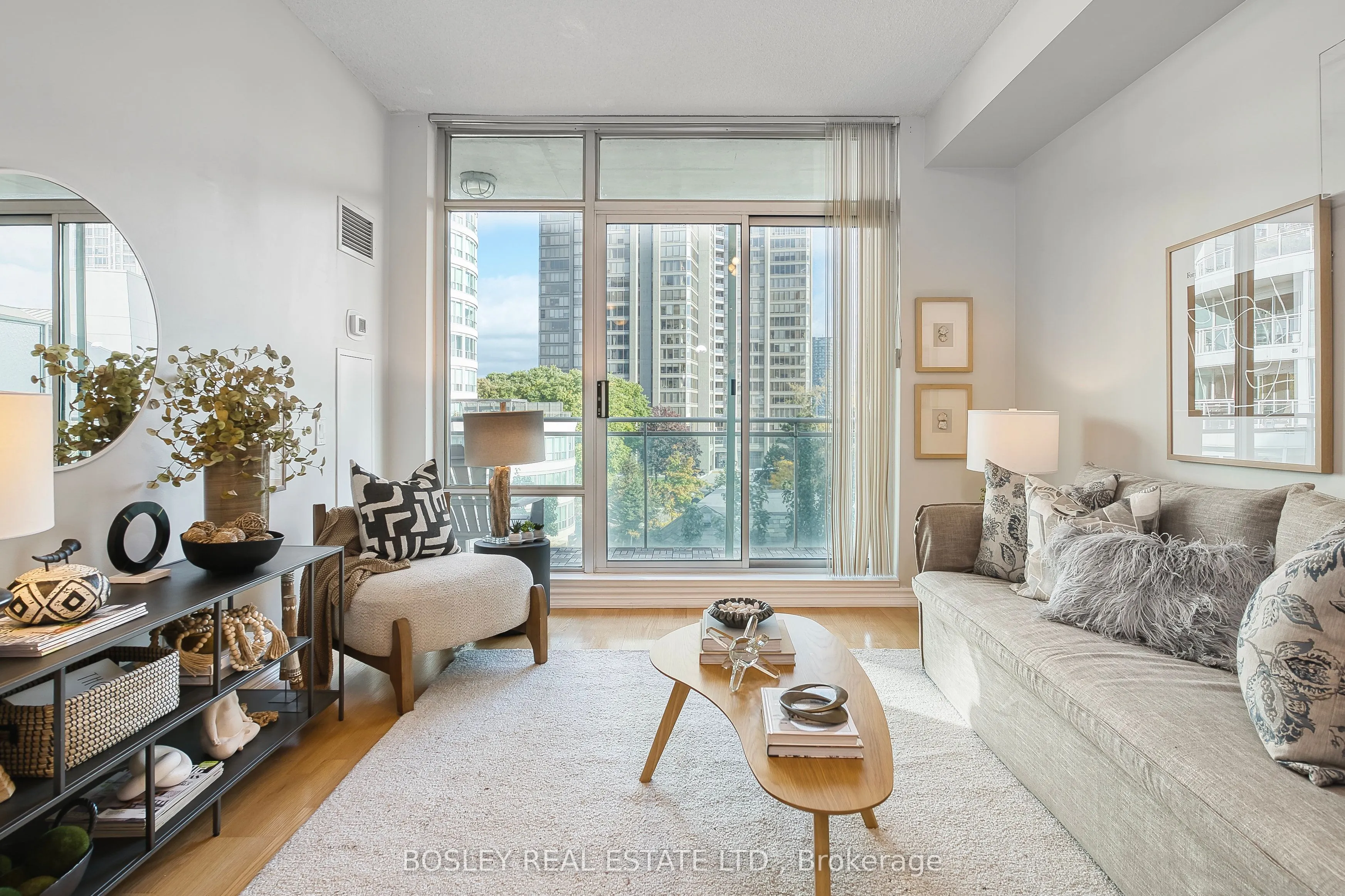 5 Marine Parade Drive, #518