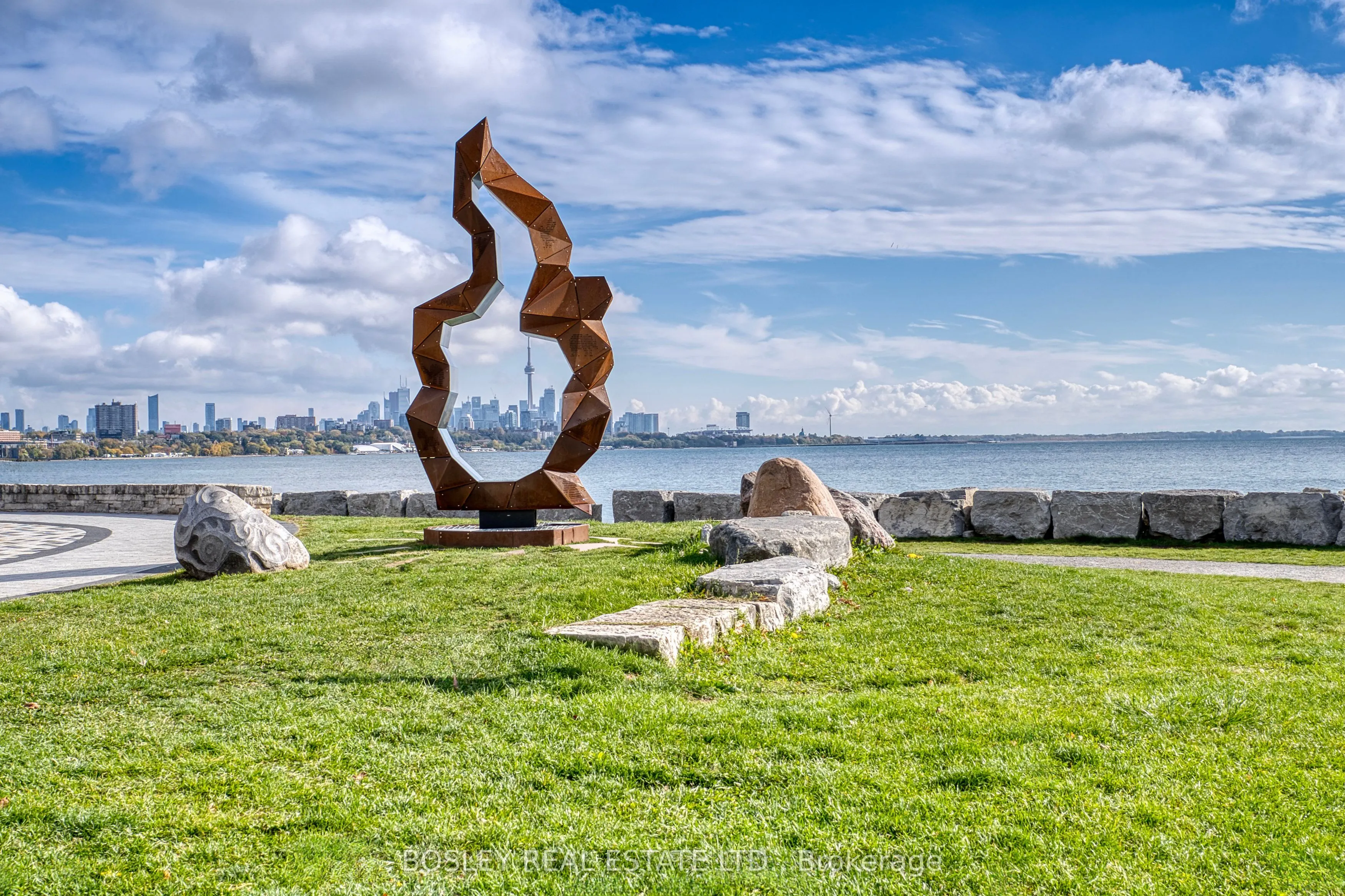 5 Marine Parade Drive, #518