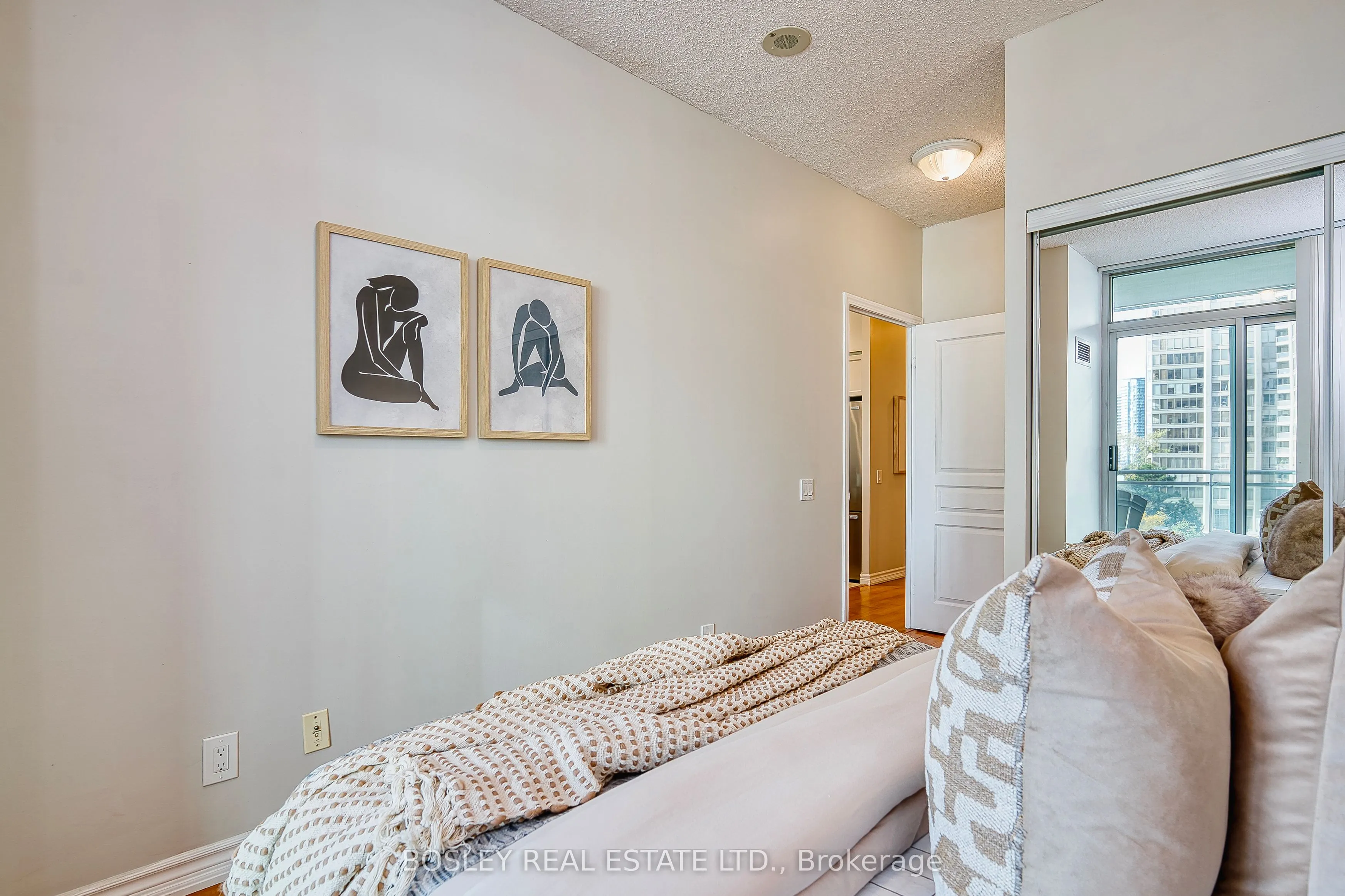 5 Marine Parade Drive, #518