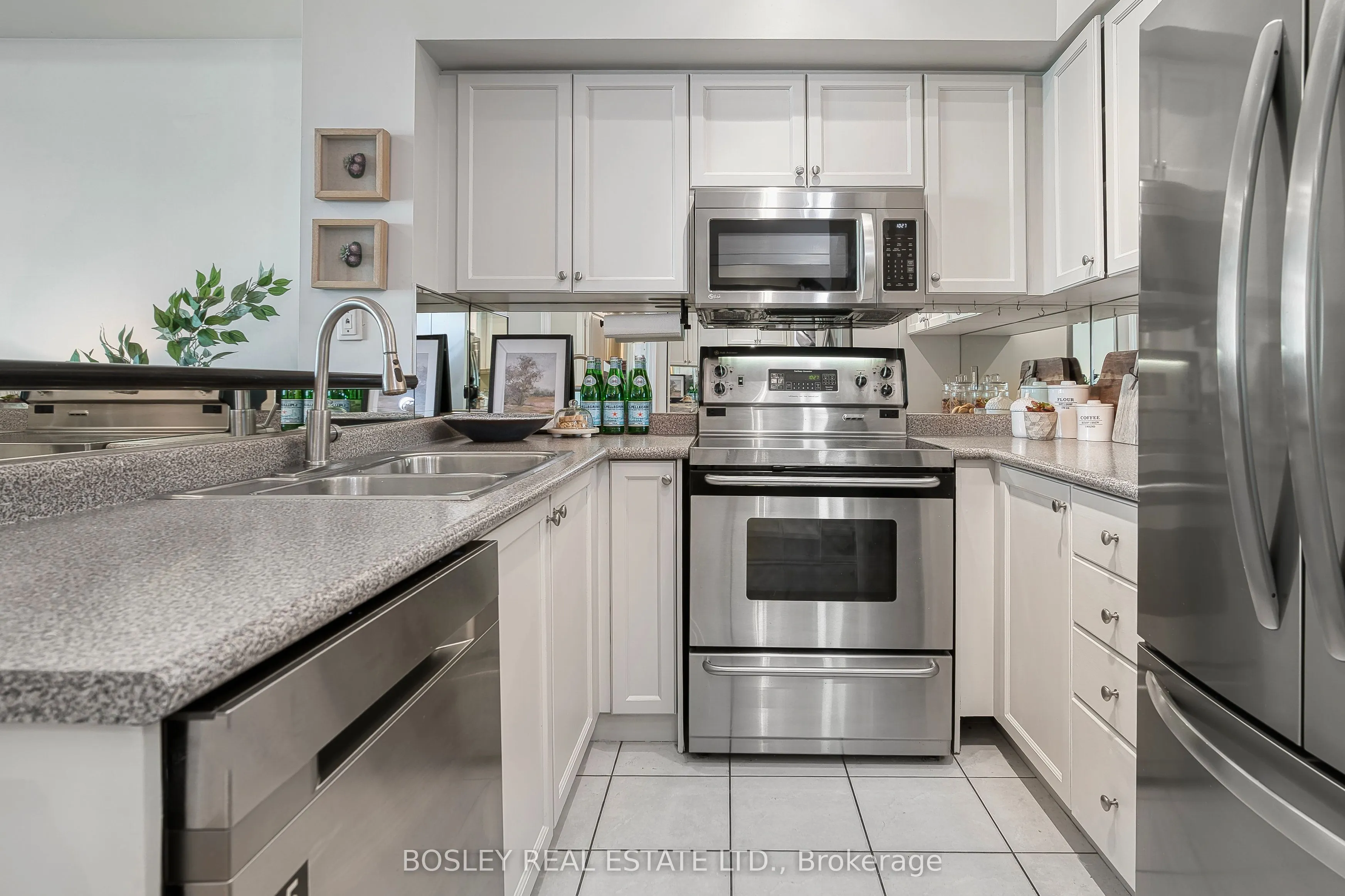 5 Marine Parade Drive, #518