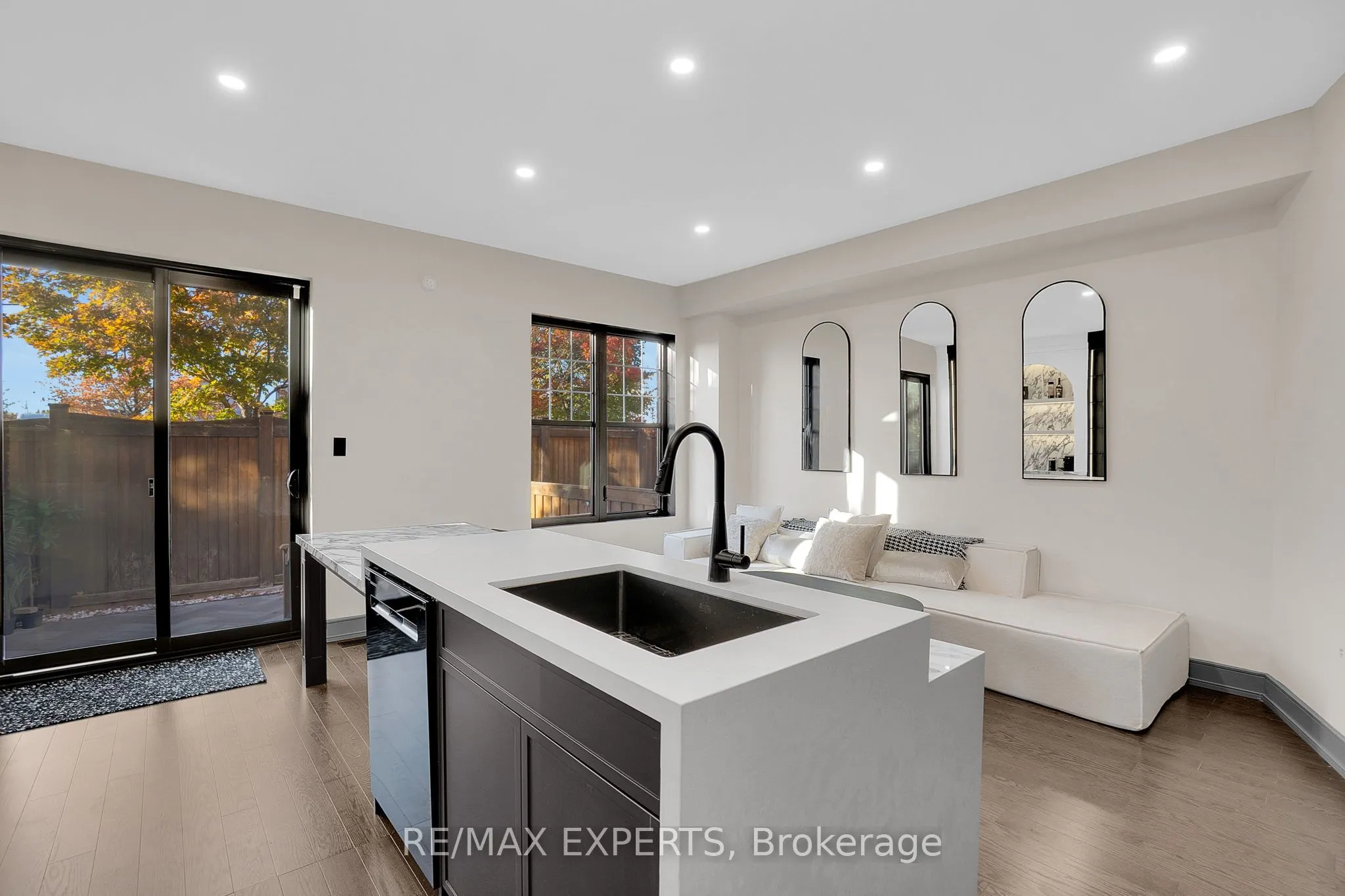 18 Morra Avenue