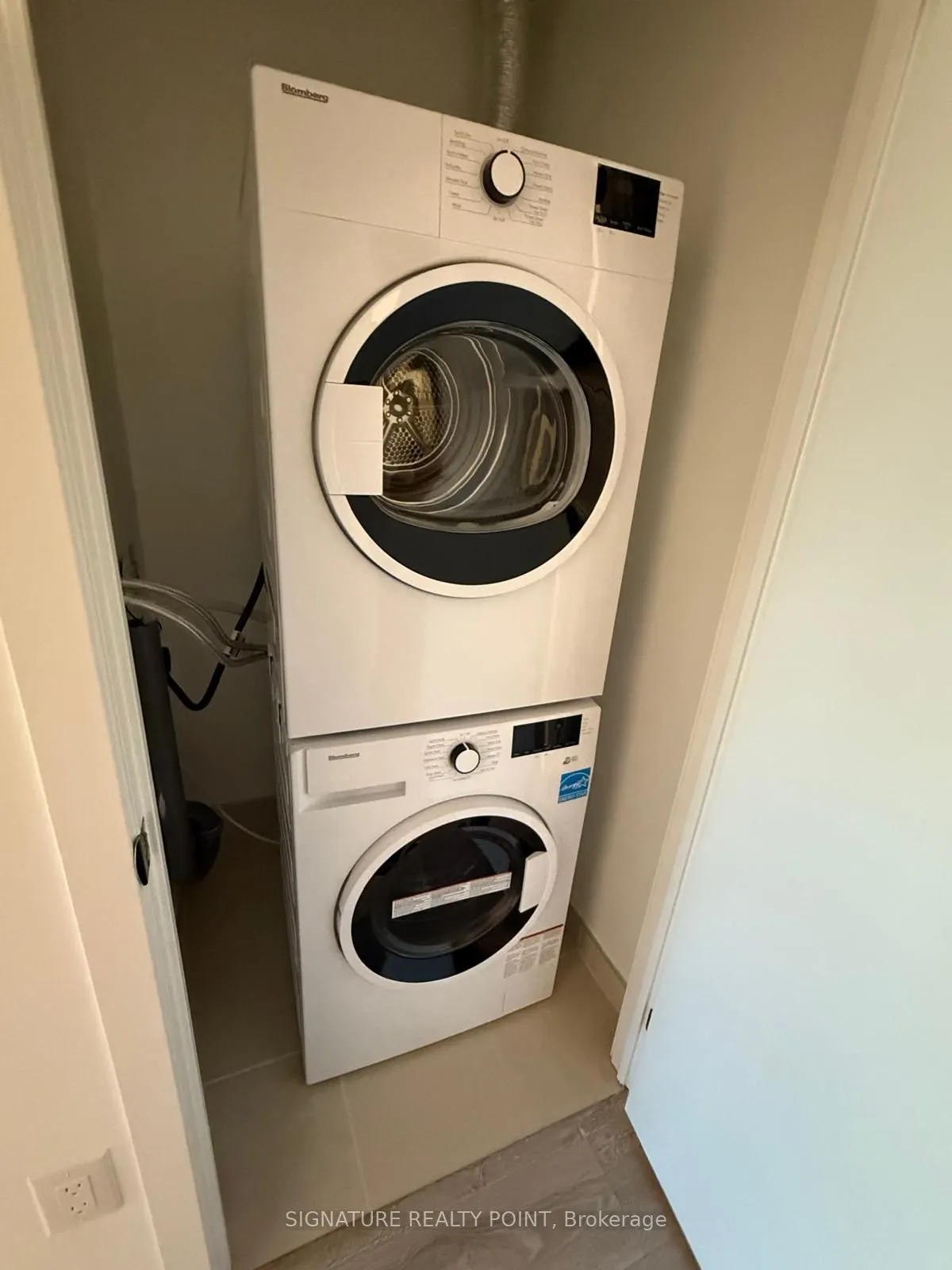 2495 Eglinton Avenue W, #1802