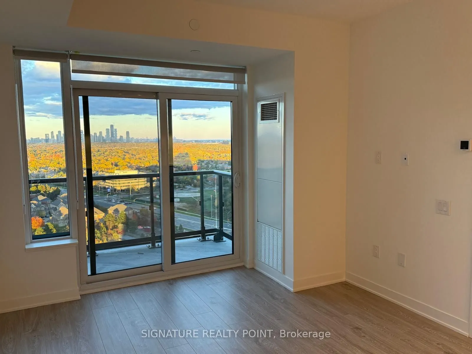 2495 Eglinton Avenue W, #1802