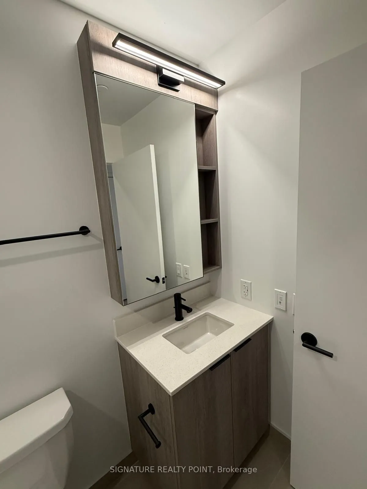 2495 Eglinton Avenue W, #1802