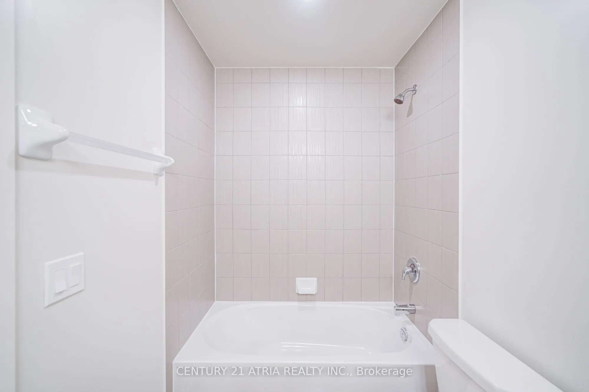38 Annie Craig Drive, #3903