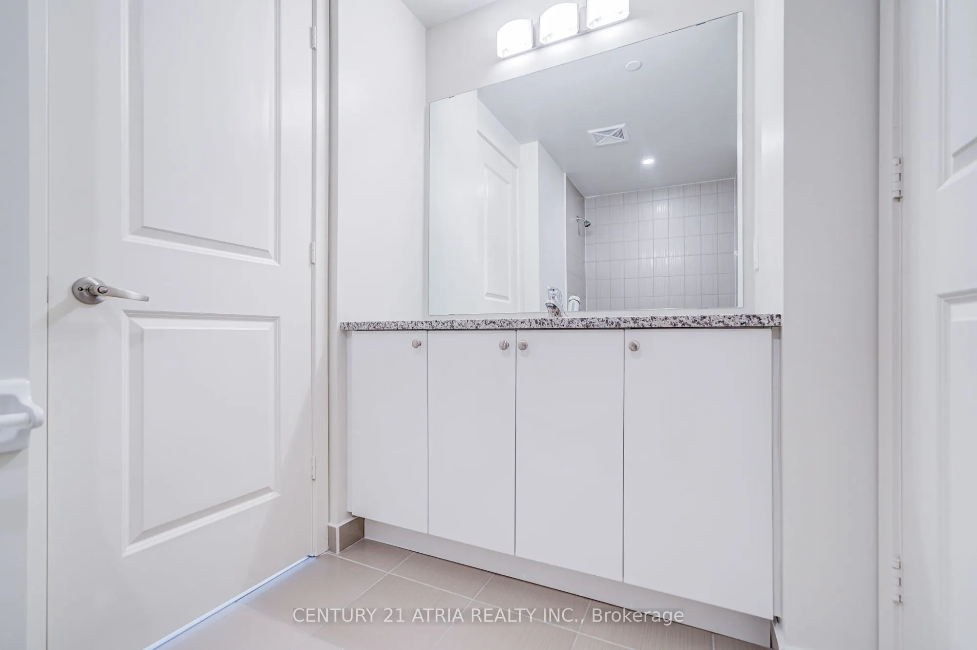 38 Annie Craig Drive, #3903