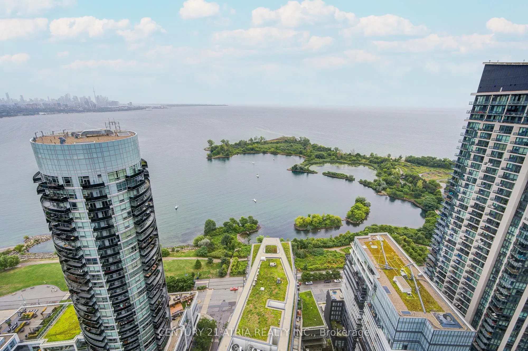 38 Annie Craig Drive, #3903