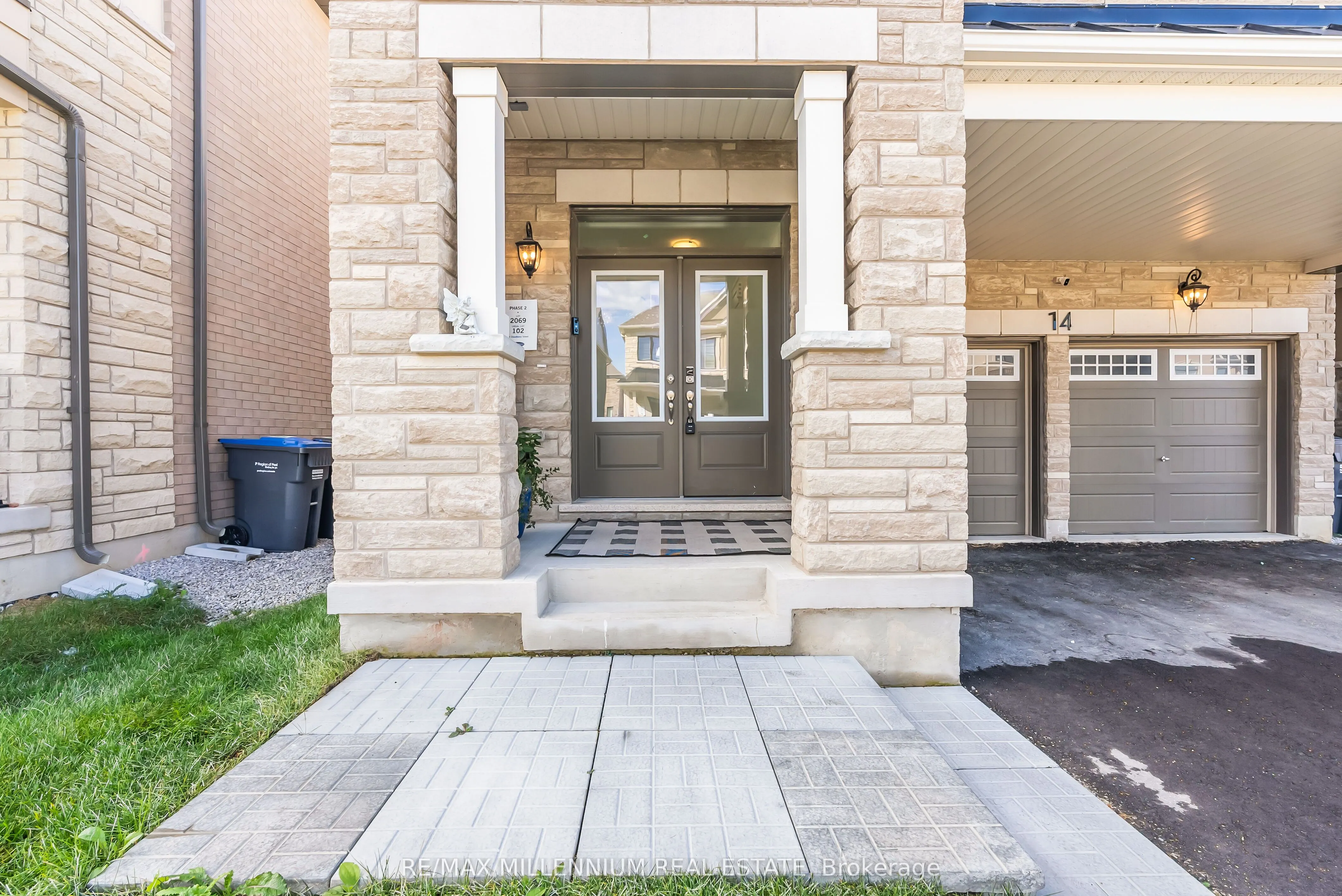 14 Cloudberry Street