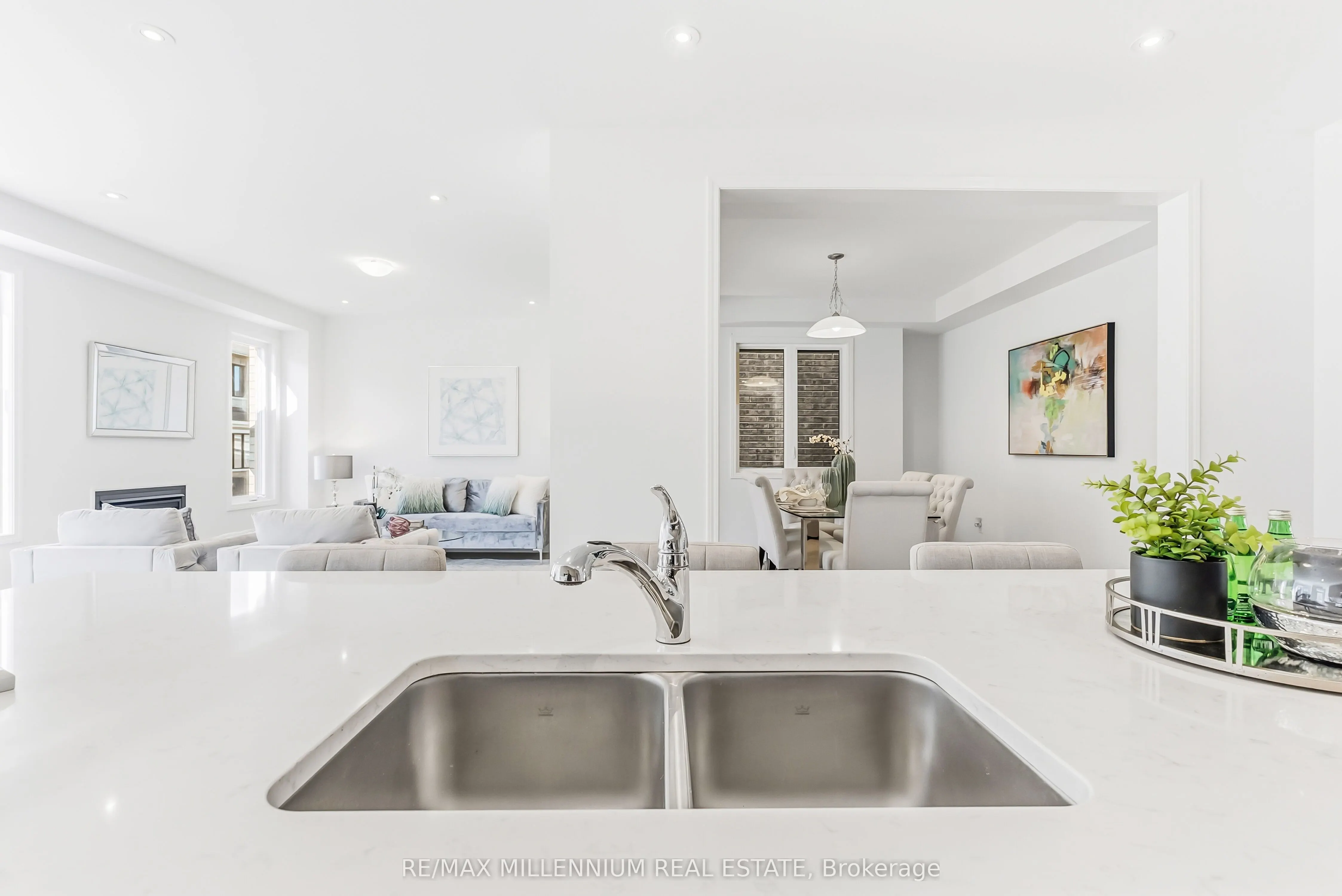 14 Cloudberry Street