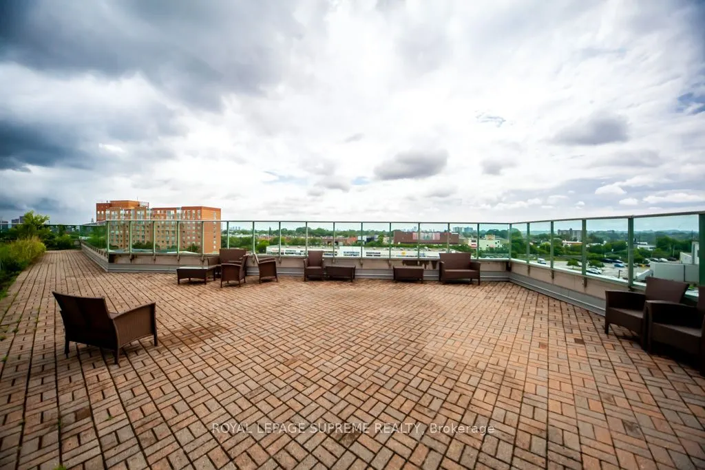 1600 Keele Street, #706