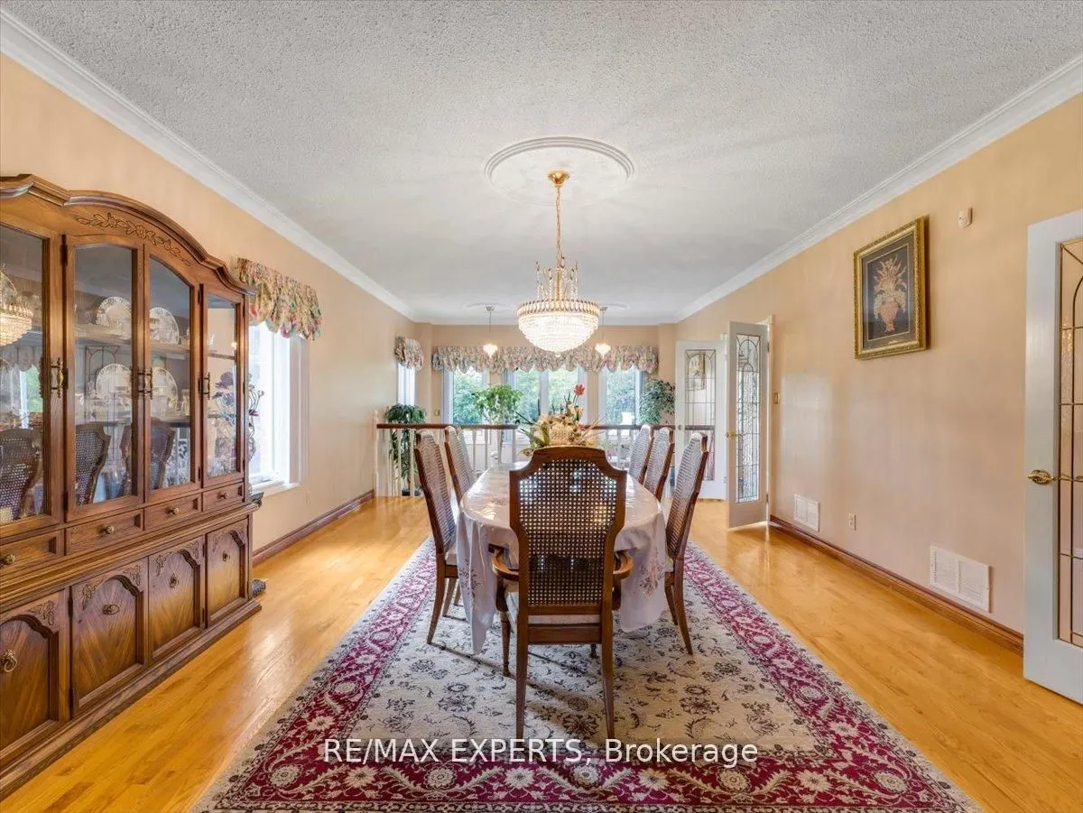 9 Cynthia Crescent