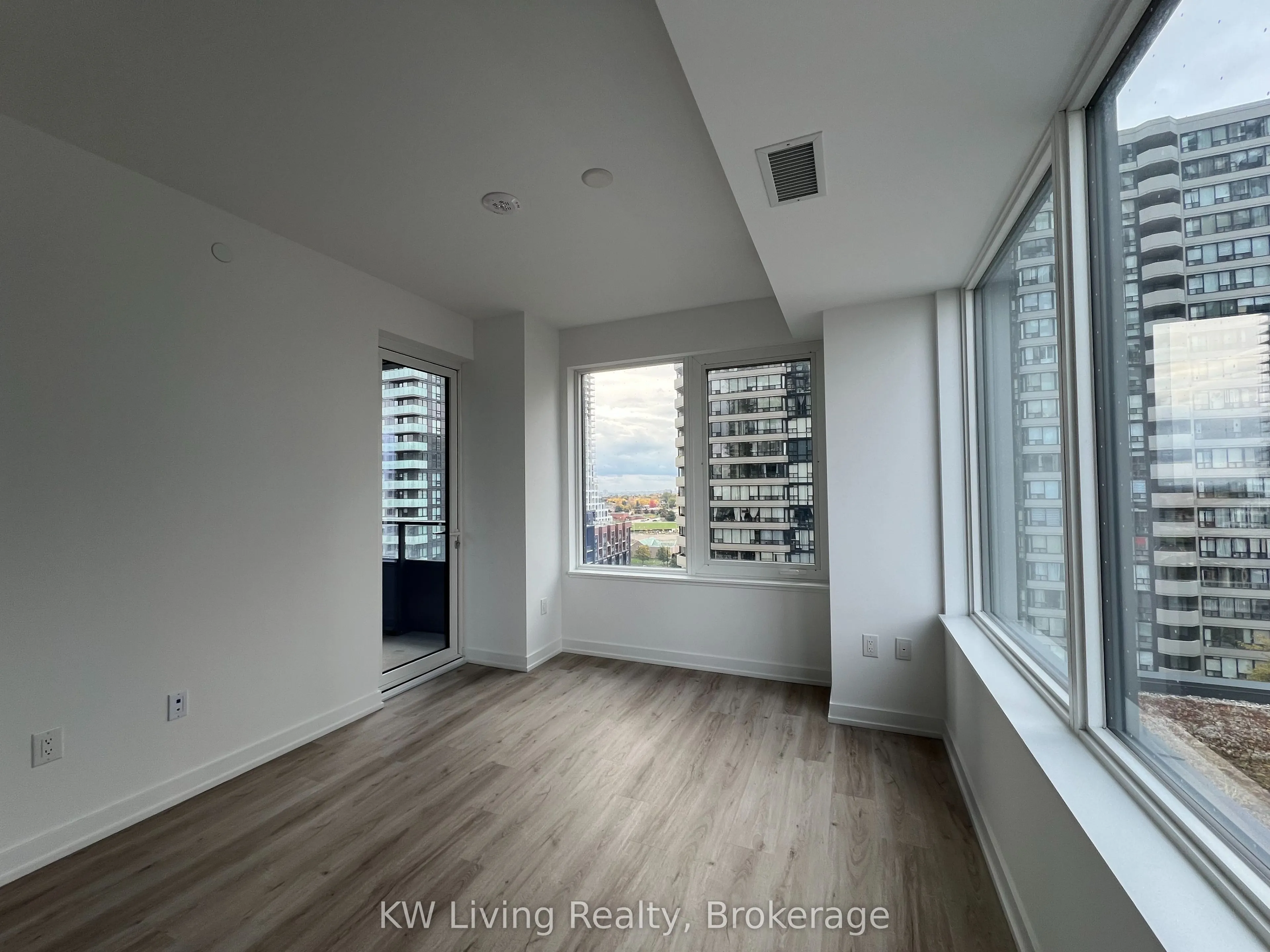 395 Square One Drive, #810