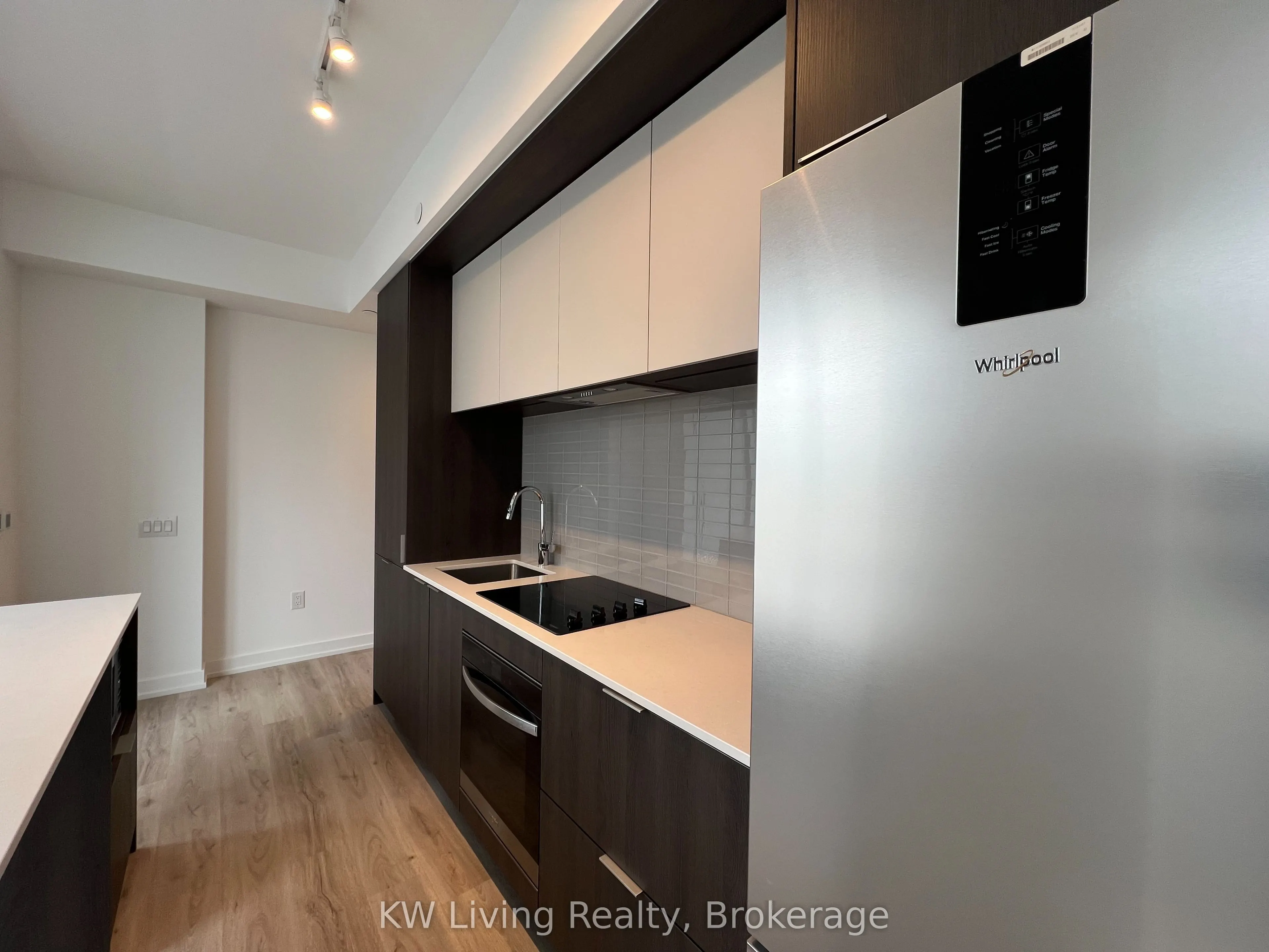 395 Square One Drive, #810