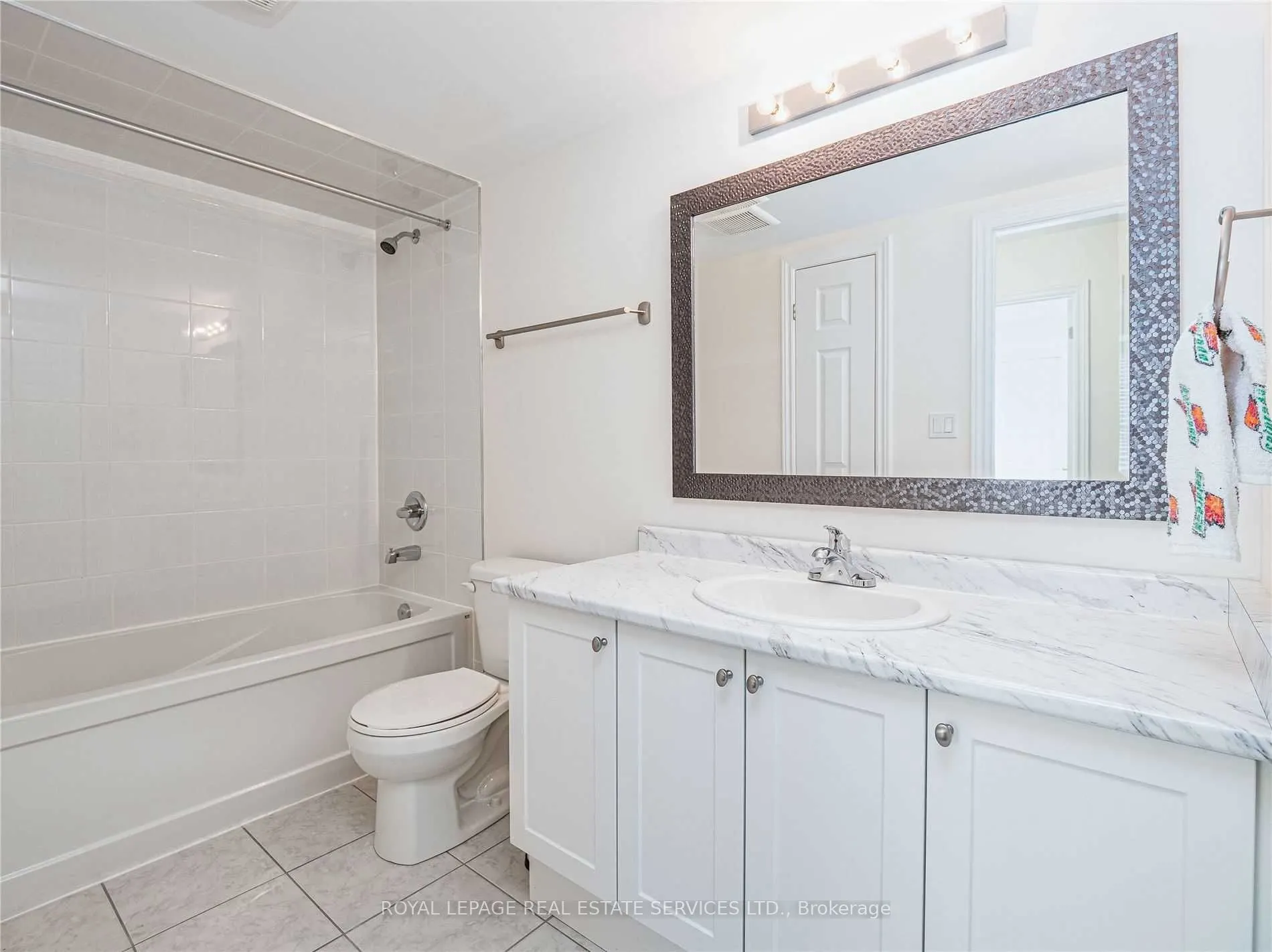 636 Evans Avenue, #16