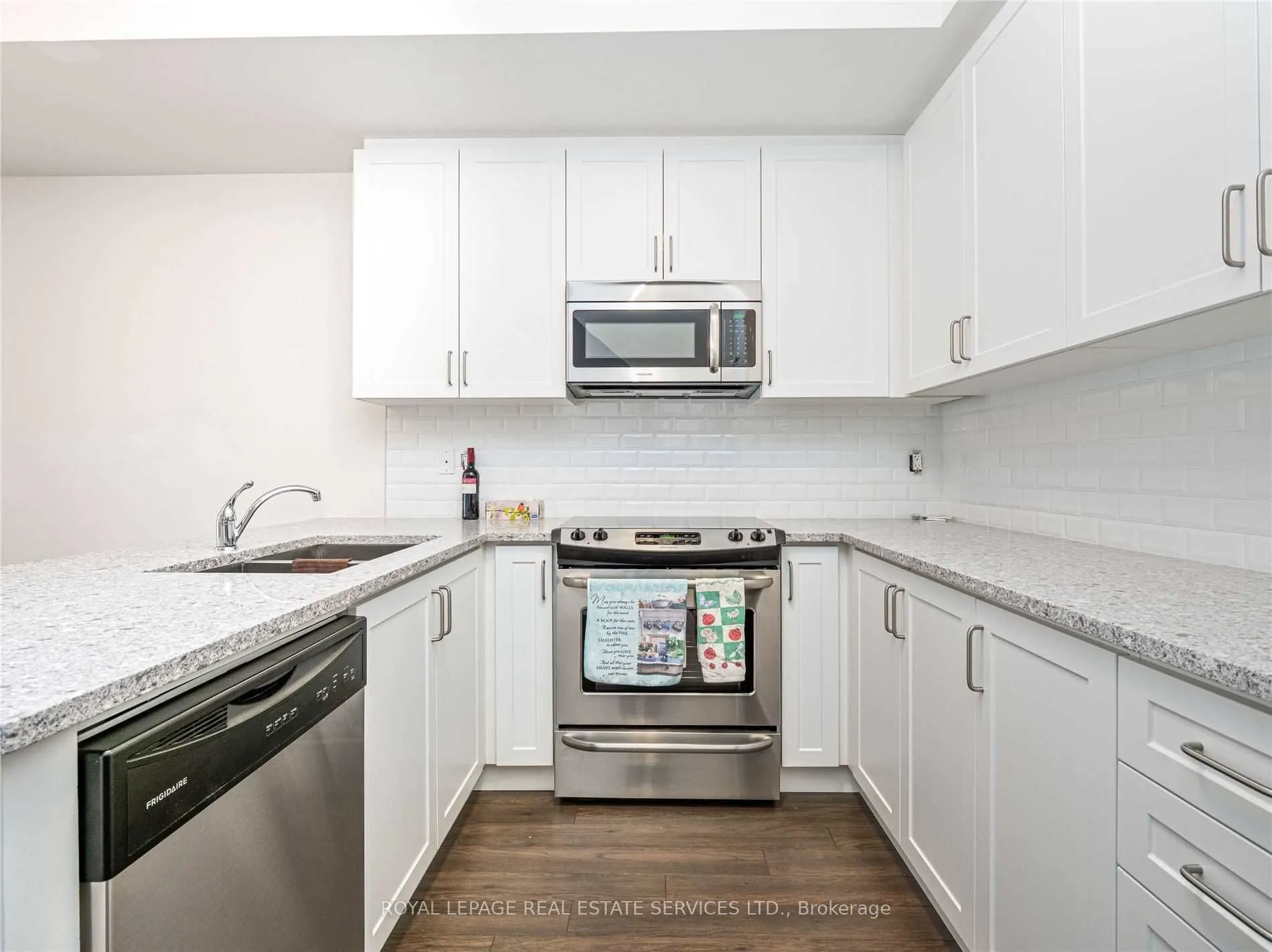 636 Evans Avenue, #16