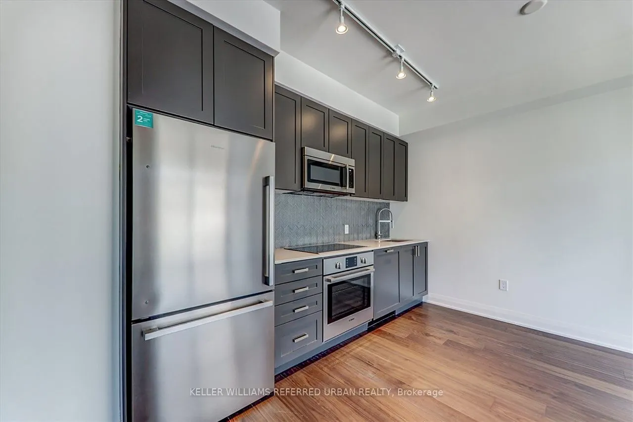 293 The Kingsway, #201