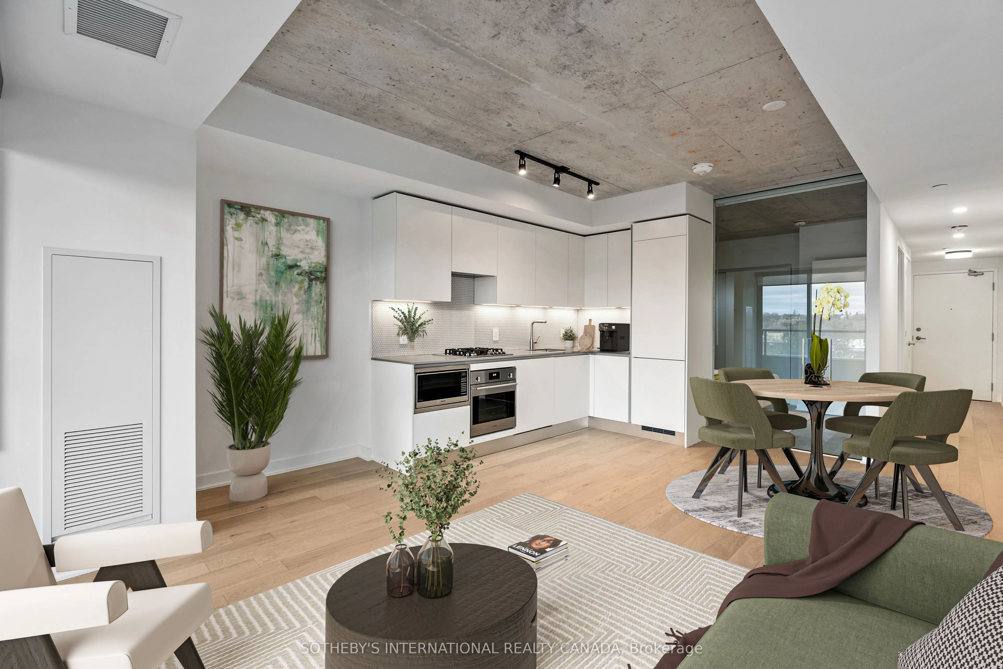 2720 Dundas Street W, #513
