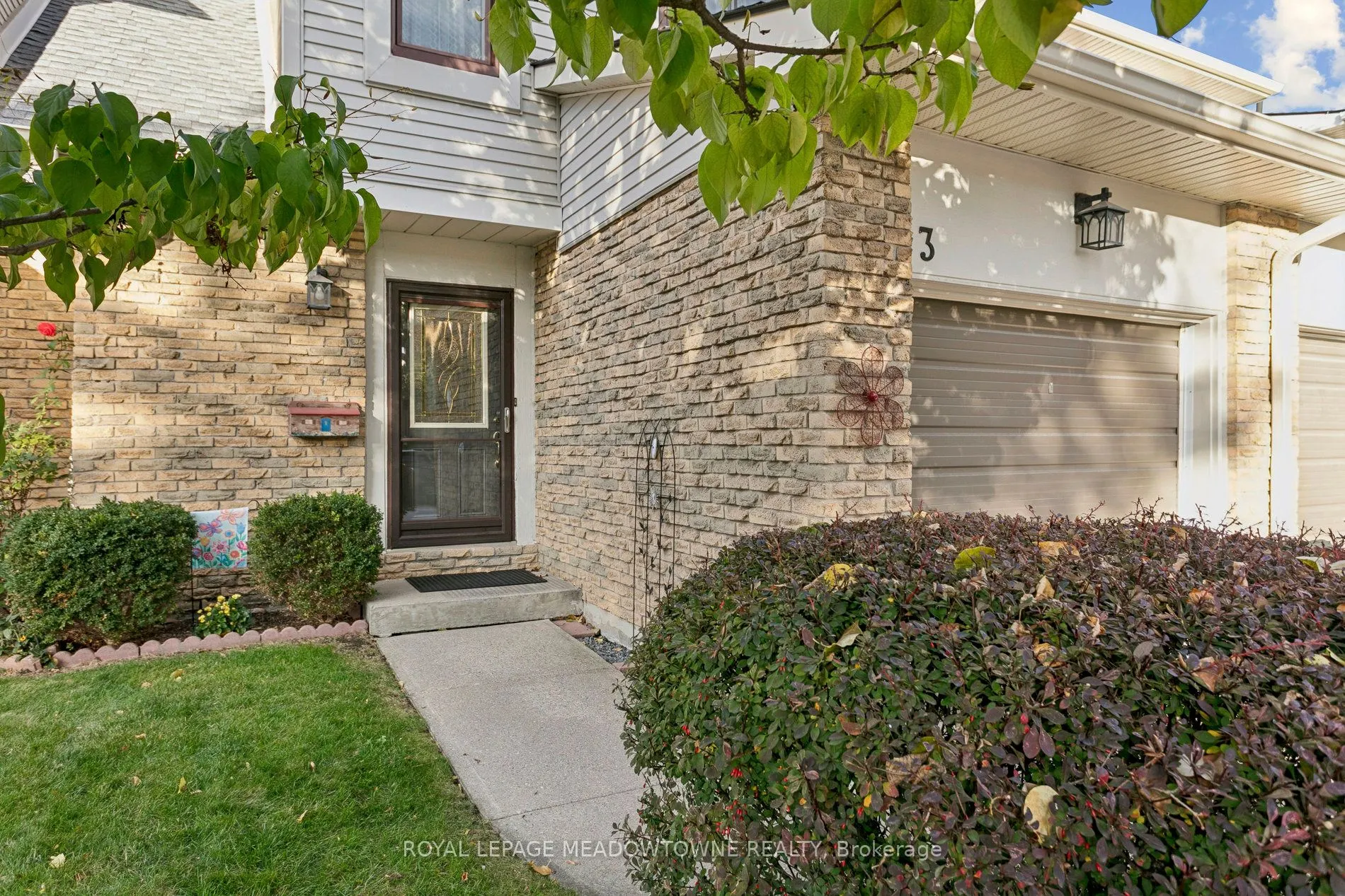 2701 Aquitaine Avenue, #3
