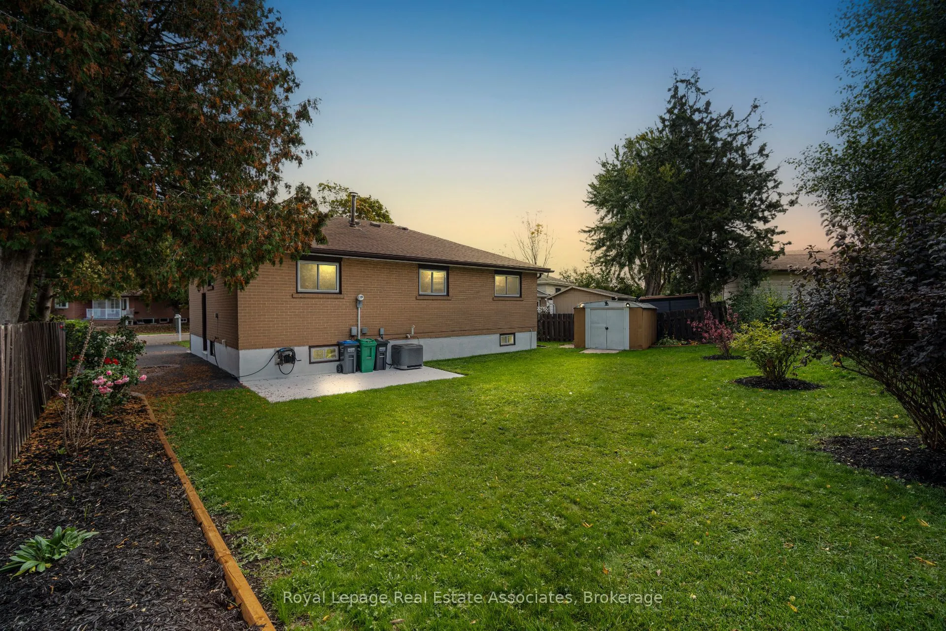 60 Windermere Court