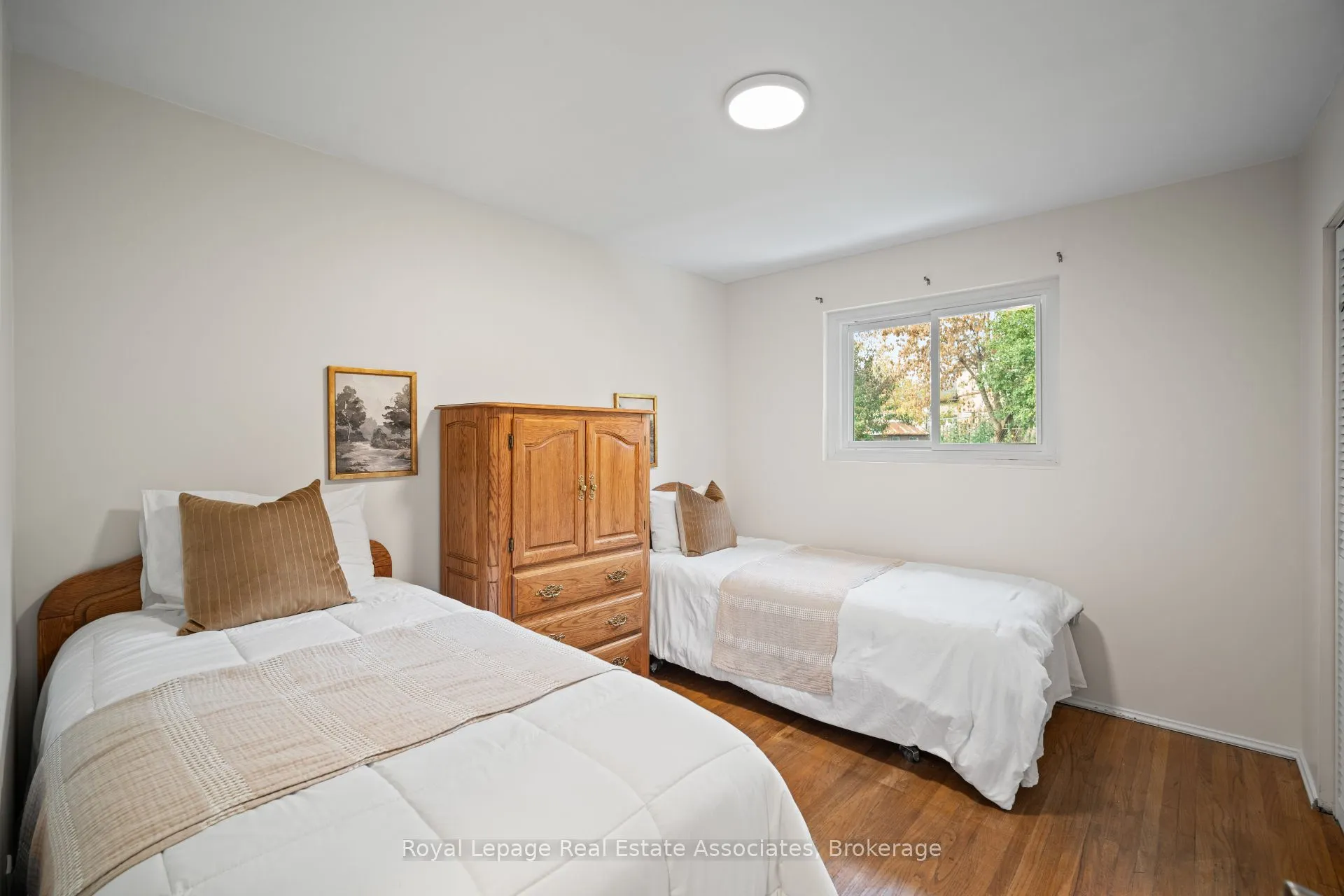 60 Windermere Court