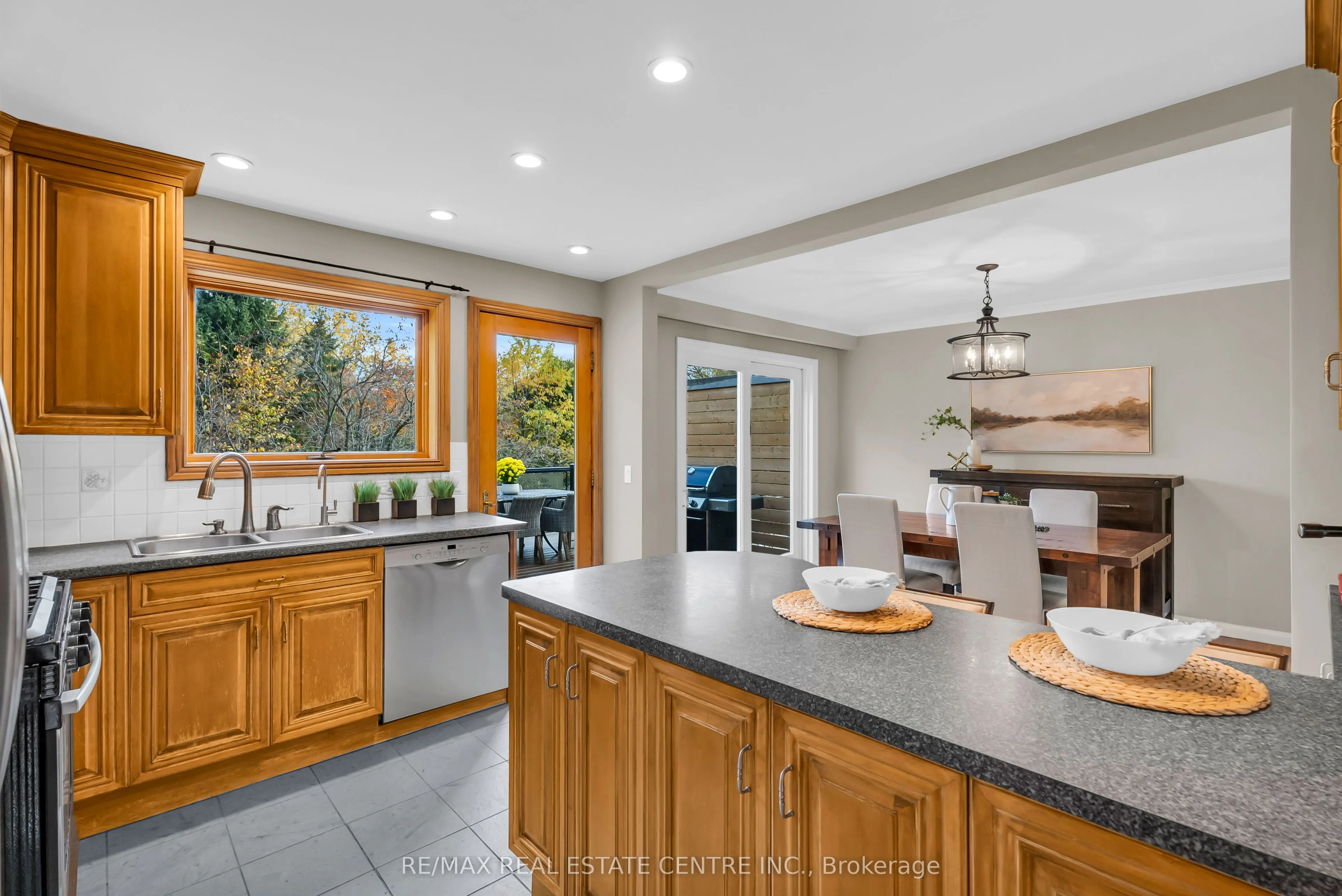 31 Metcalfe Court