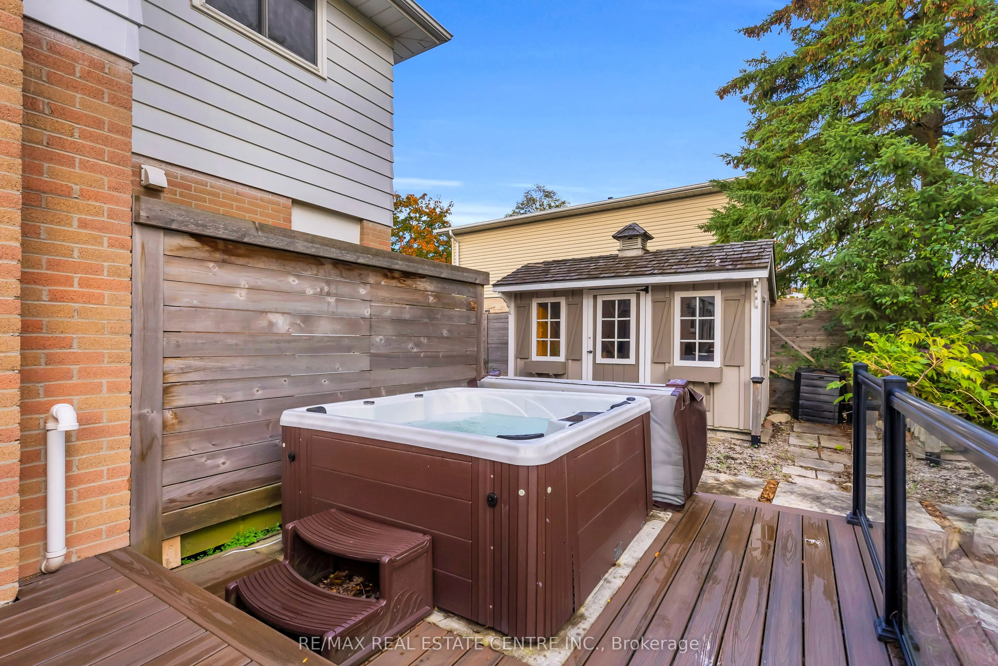 31 Metcalfe Court