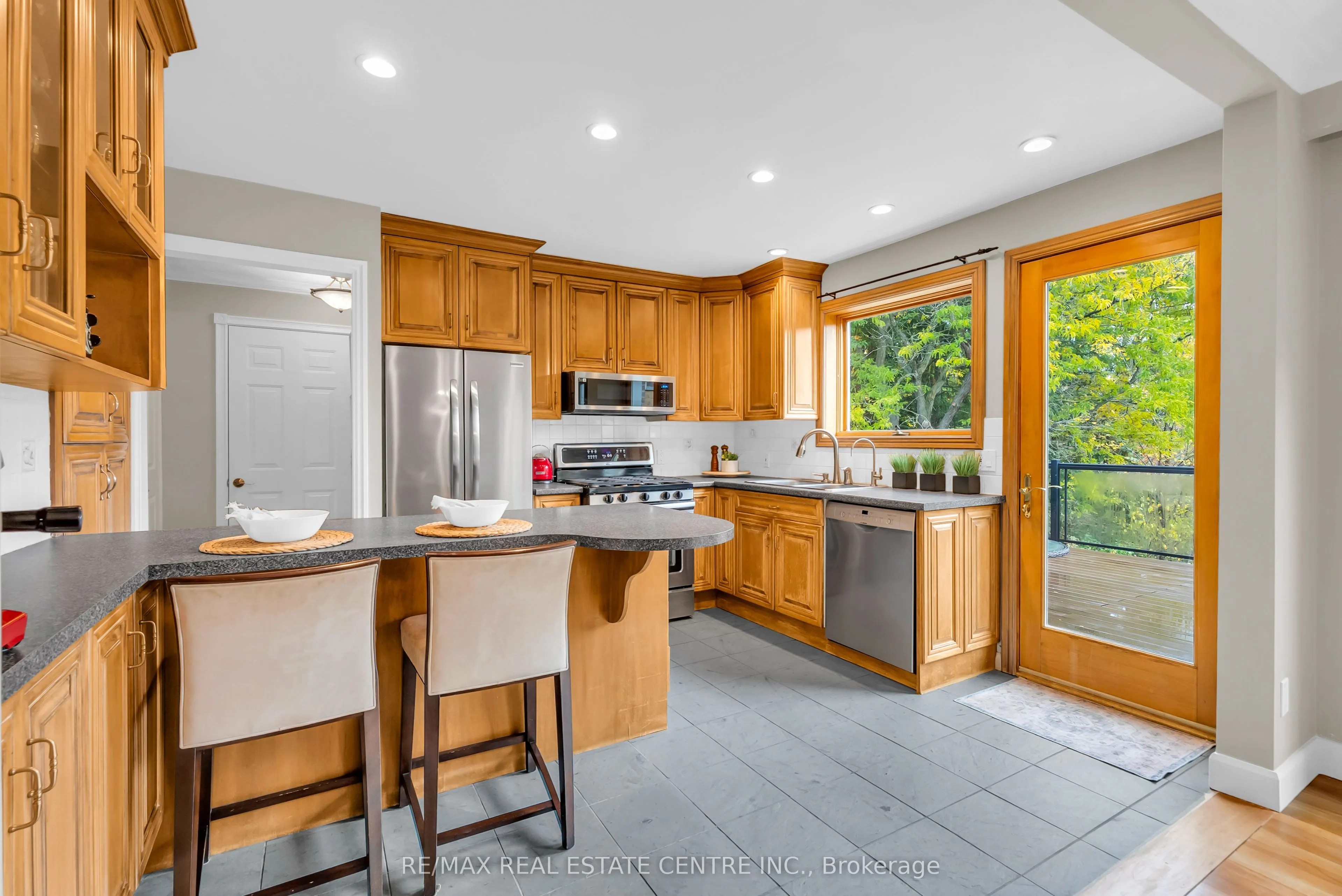 31 Metcalfe Court