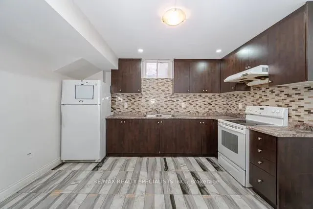 5 Alamosa Court, #Basement