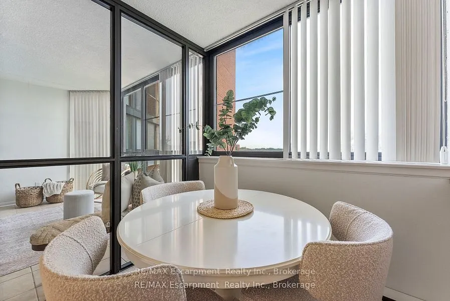 1230 Marlborough Court, #602