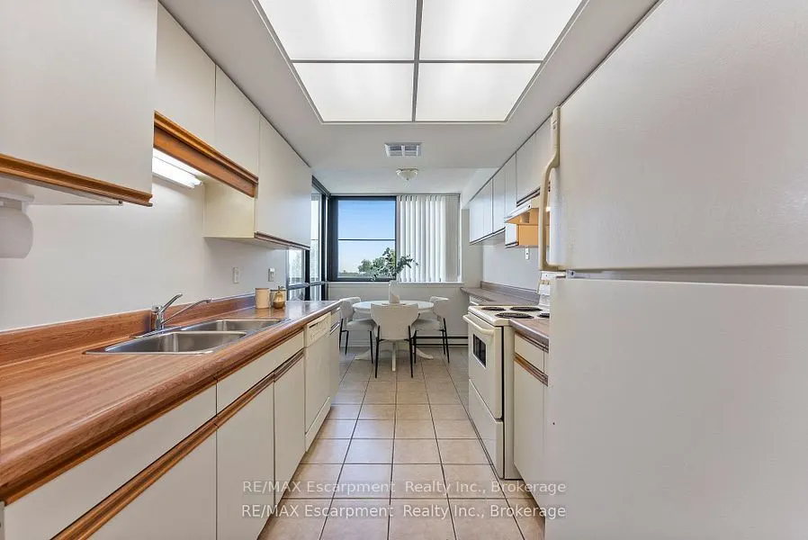 1230 Marlborough Court, #602