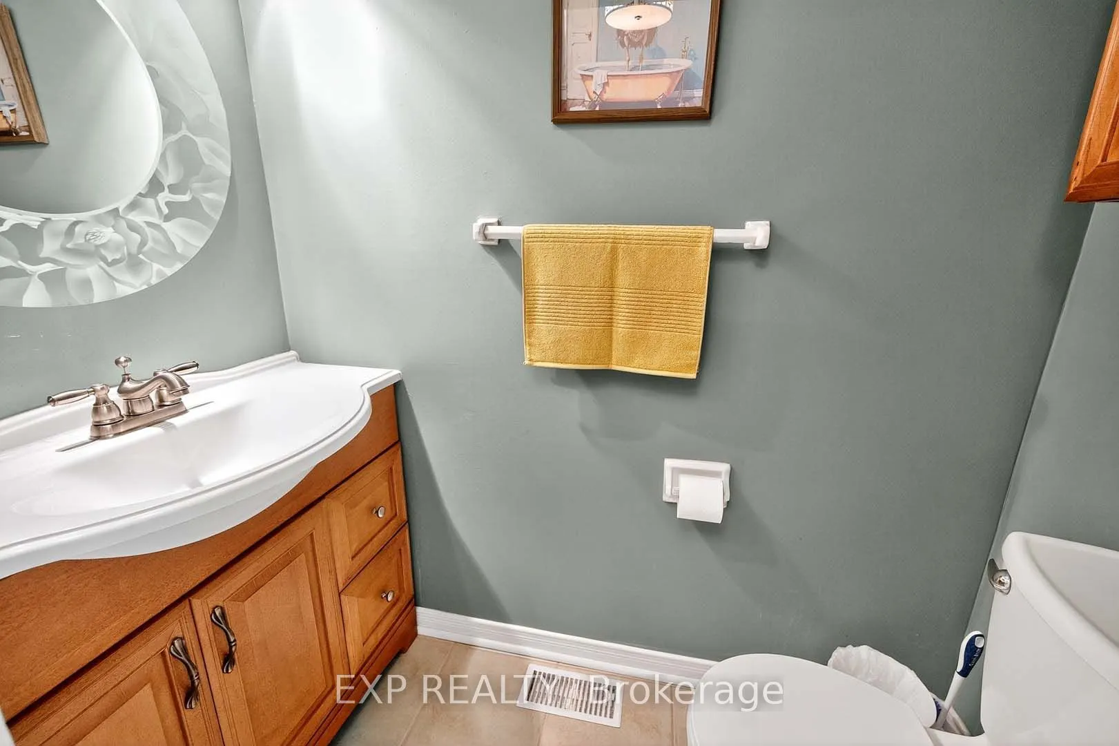 32 Collins Crescent, #31