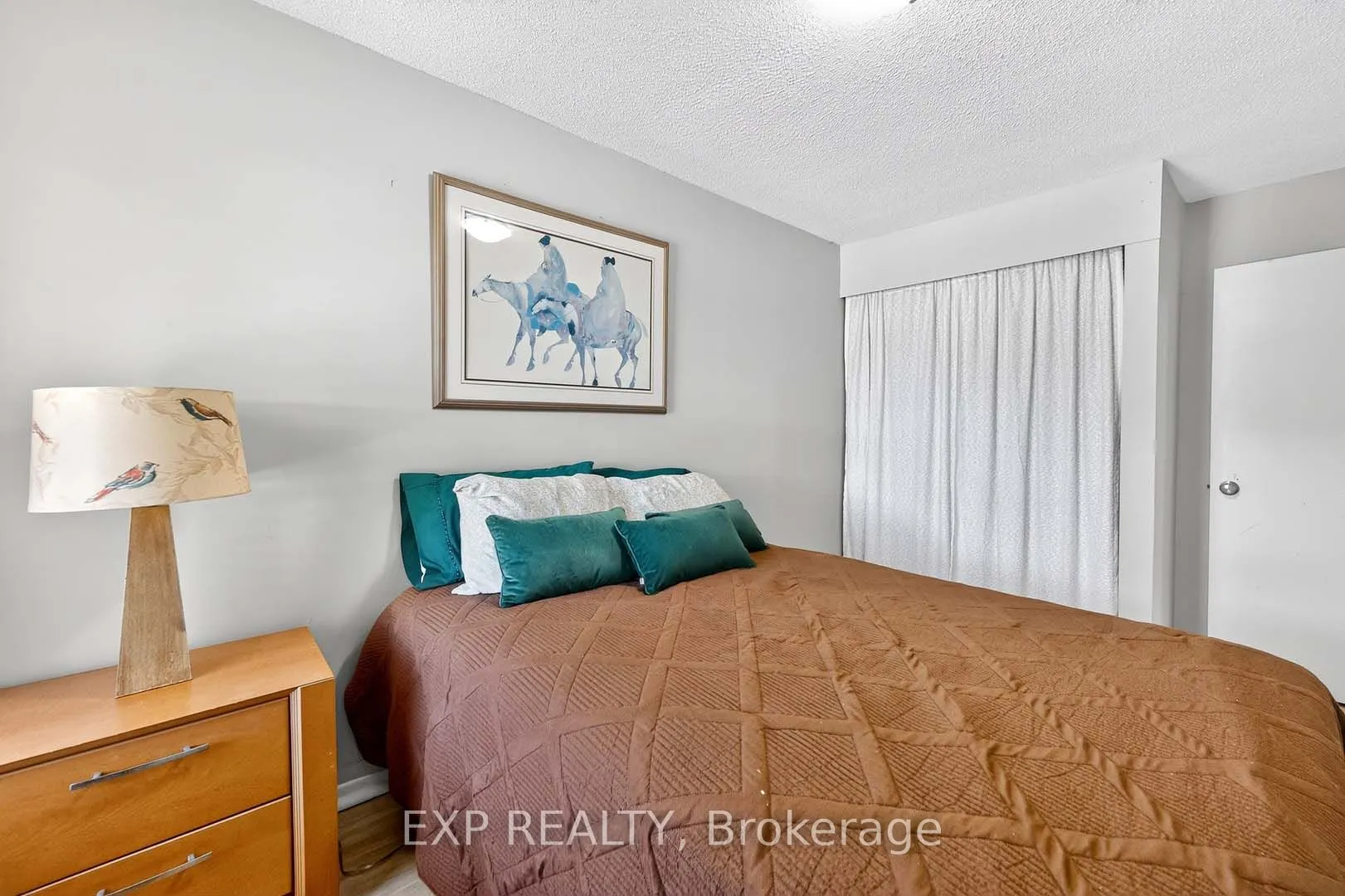 32 Collins Crescent, #31