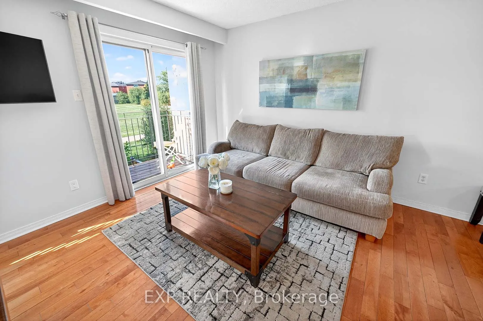 32 Collins Crescent, #31