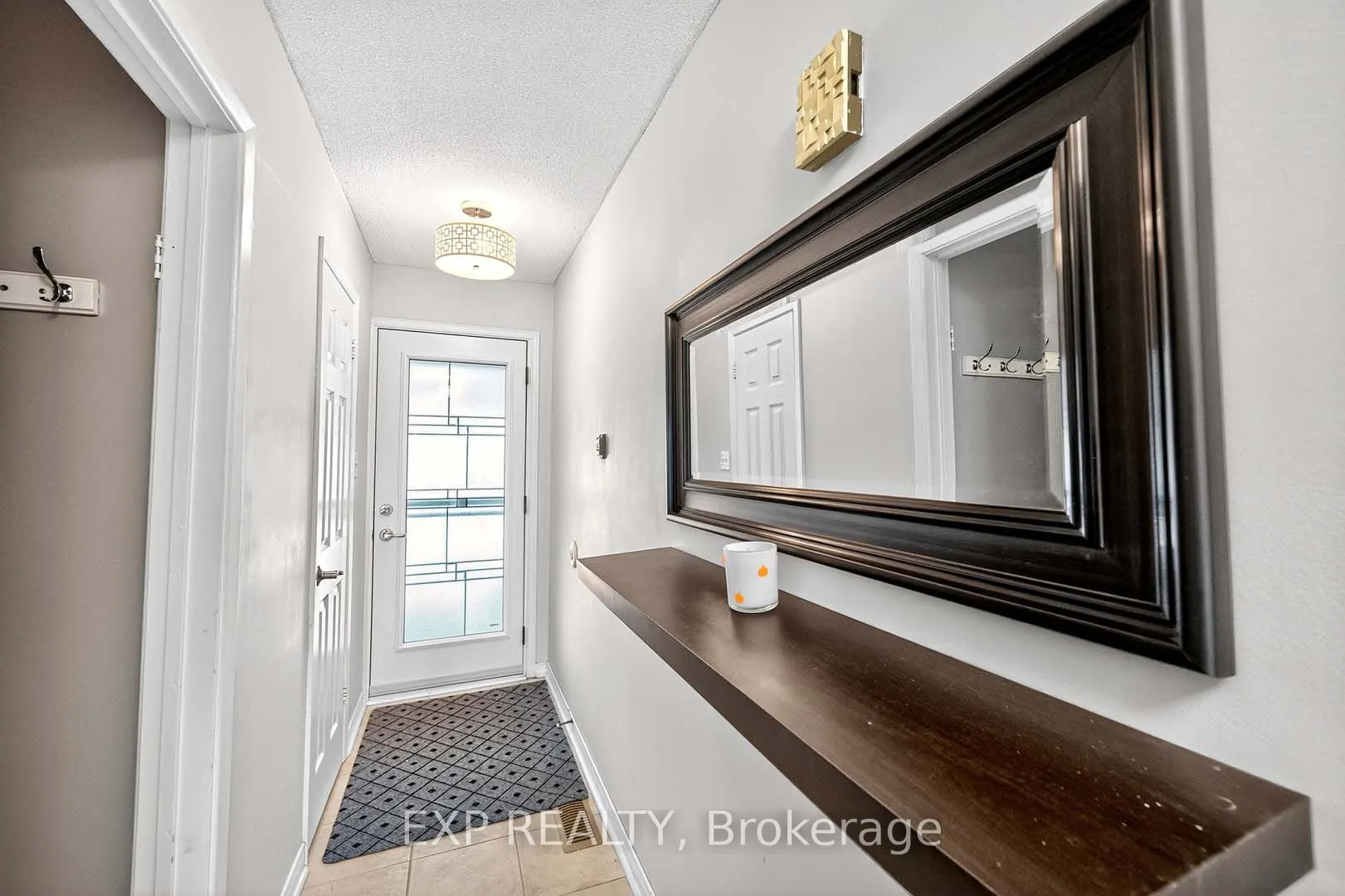 32 Collins Crescent, #31