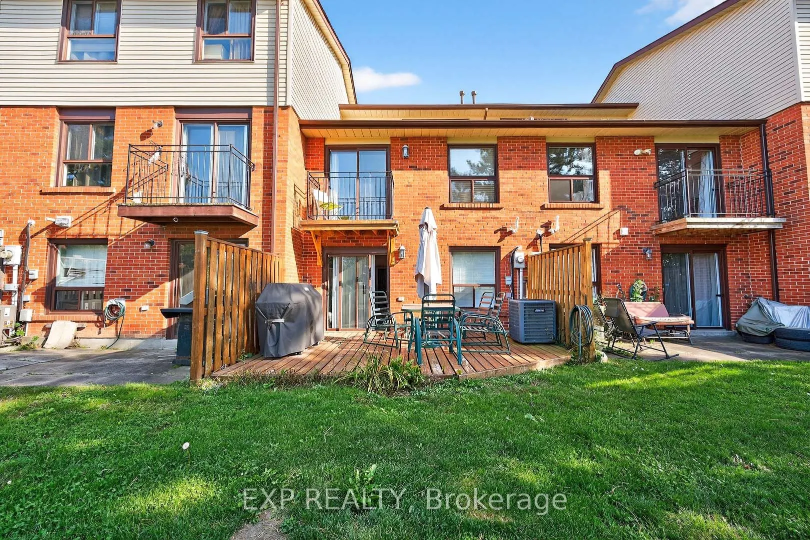 32 Collins Crescent, #31