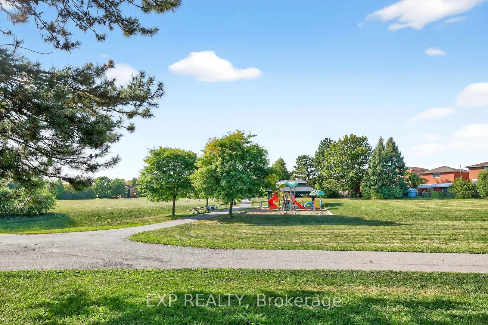 32 Collins Crescent, #31