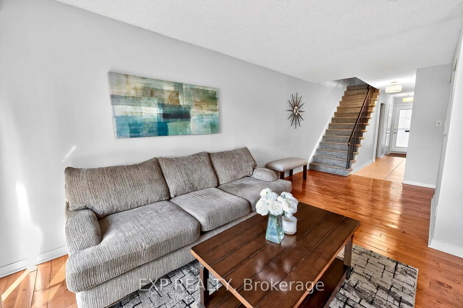 32 Collins Crescent, #31