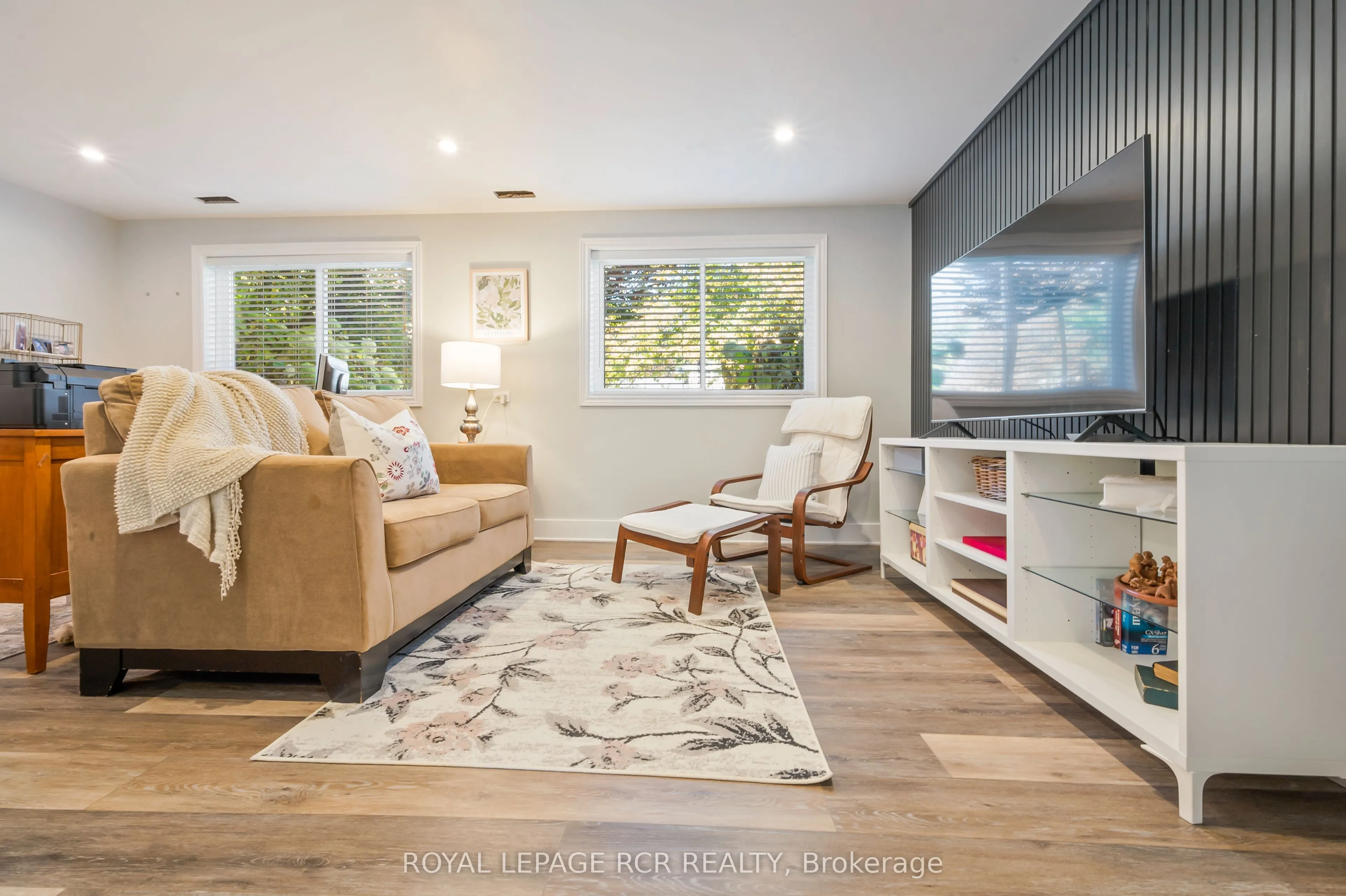 18 Westdale Avenue