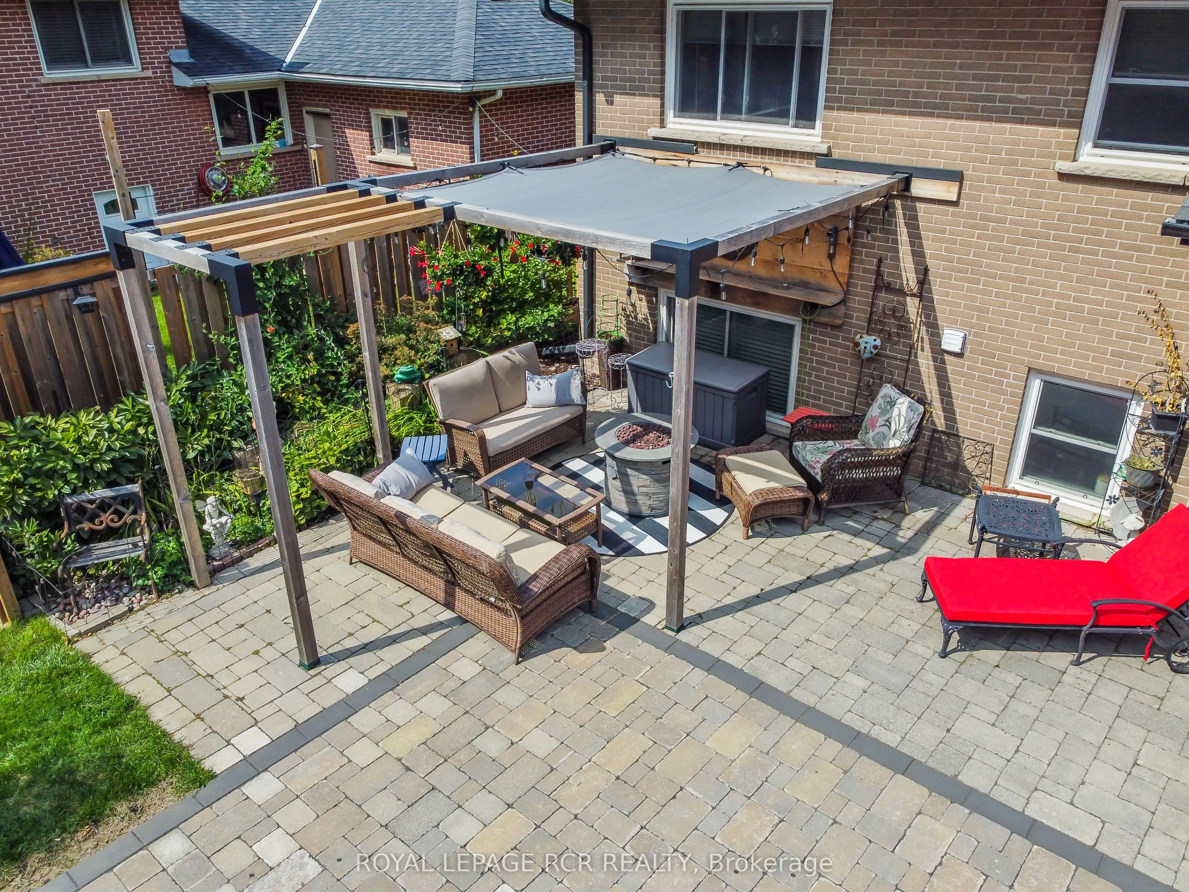 18 Westdale Avenue