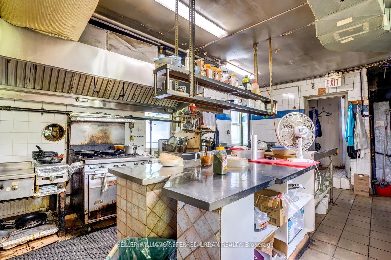 165 Roncesvalles Avenue